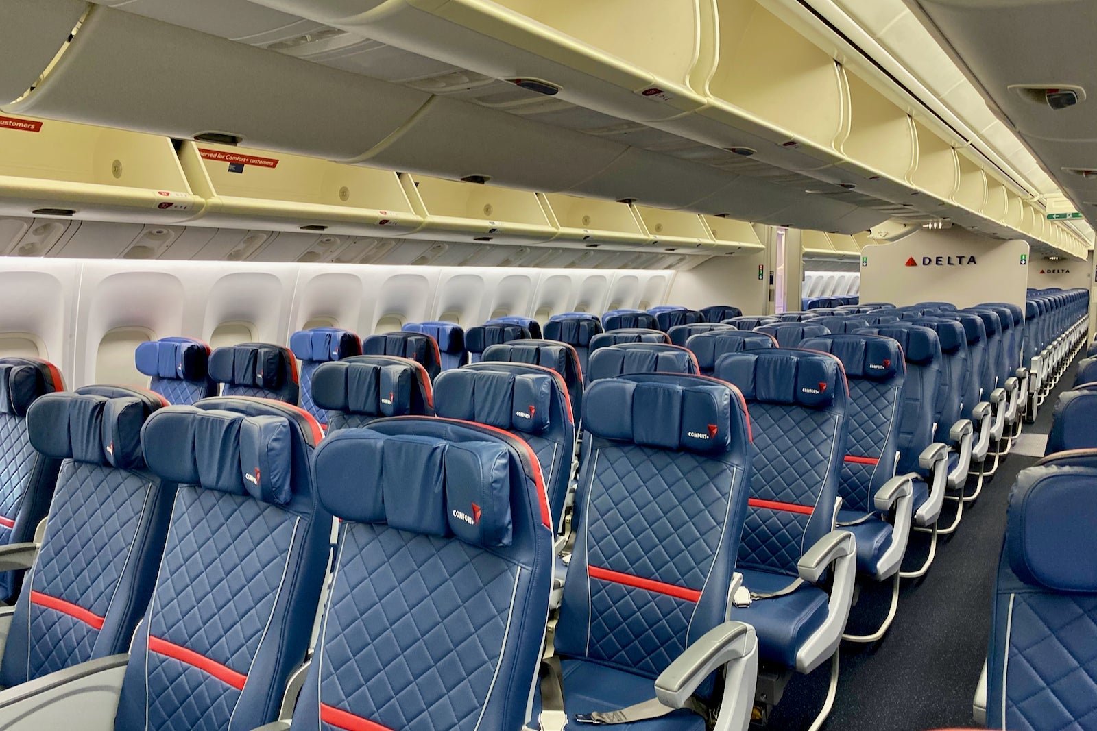 Delta 767 Premium Select