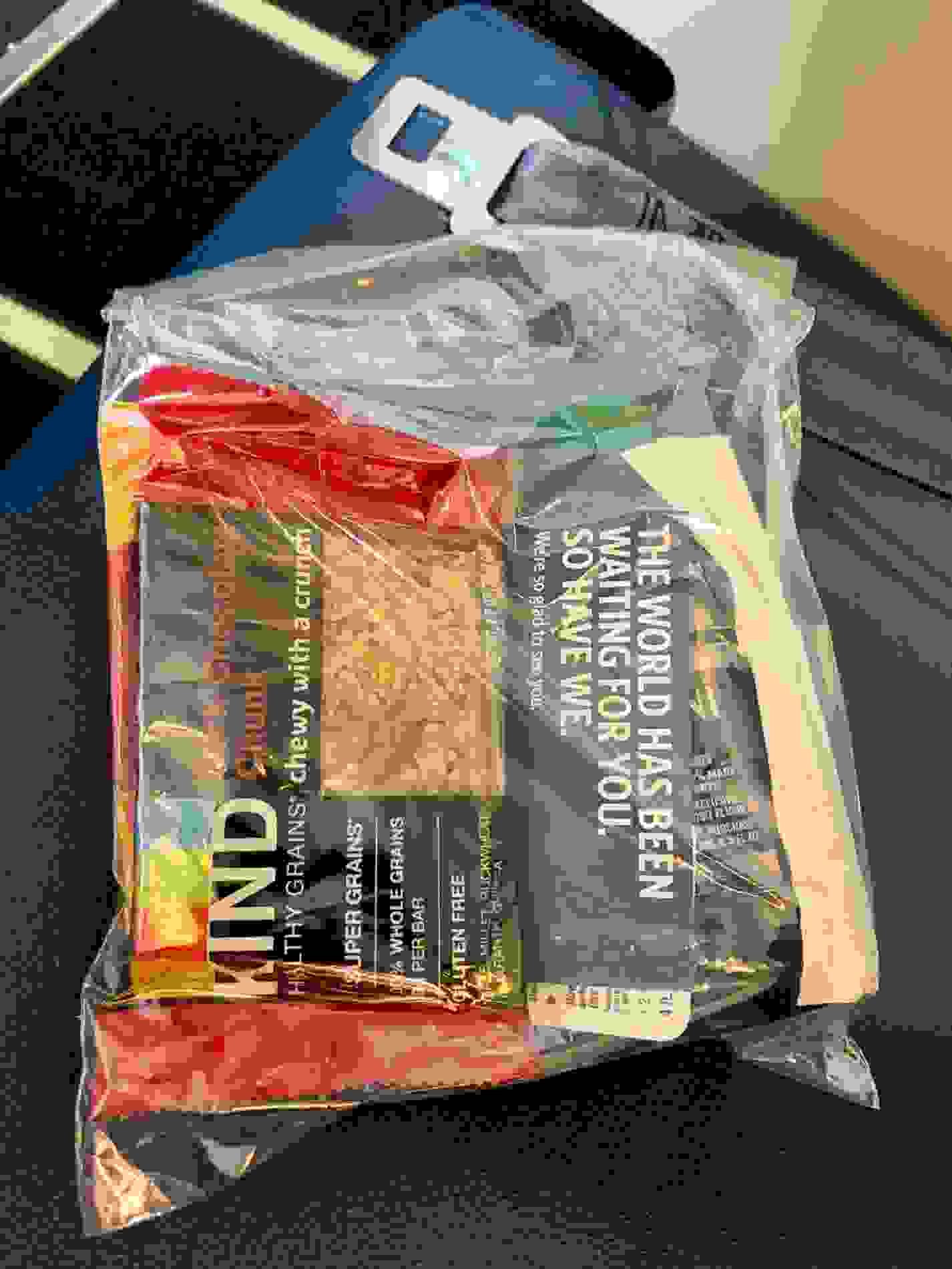 Delta snack bag. (Photo by Clint Henderson/The Points Guy)