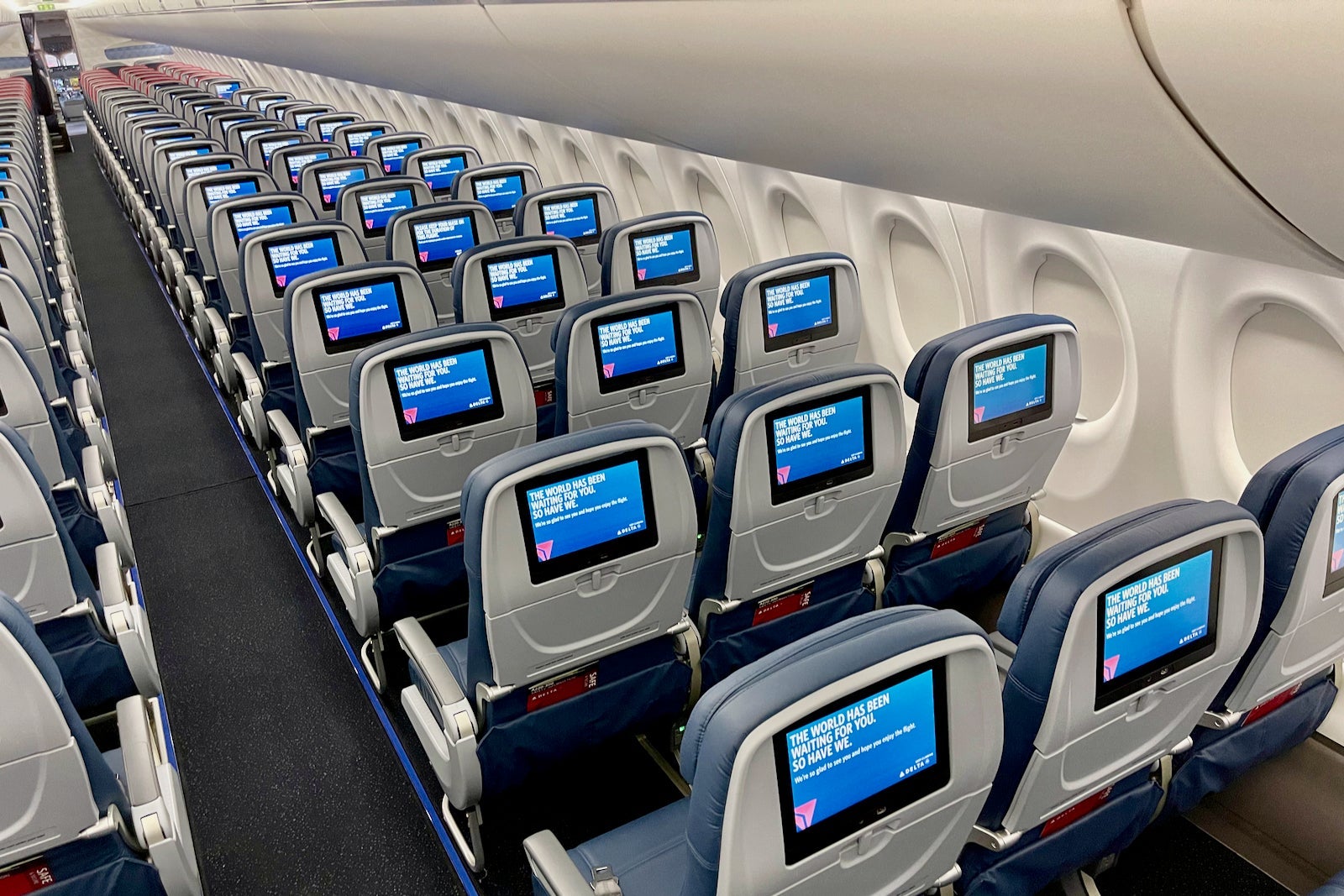 Delta cabin