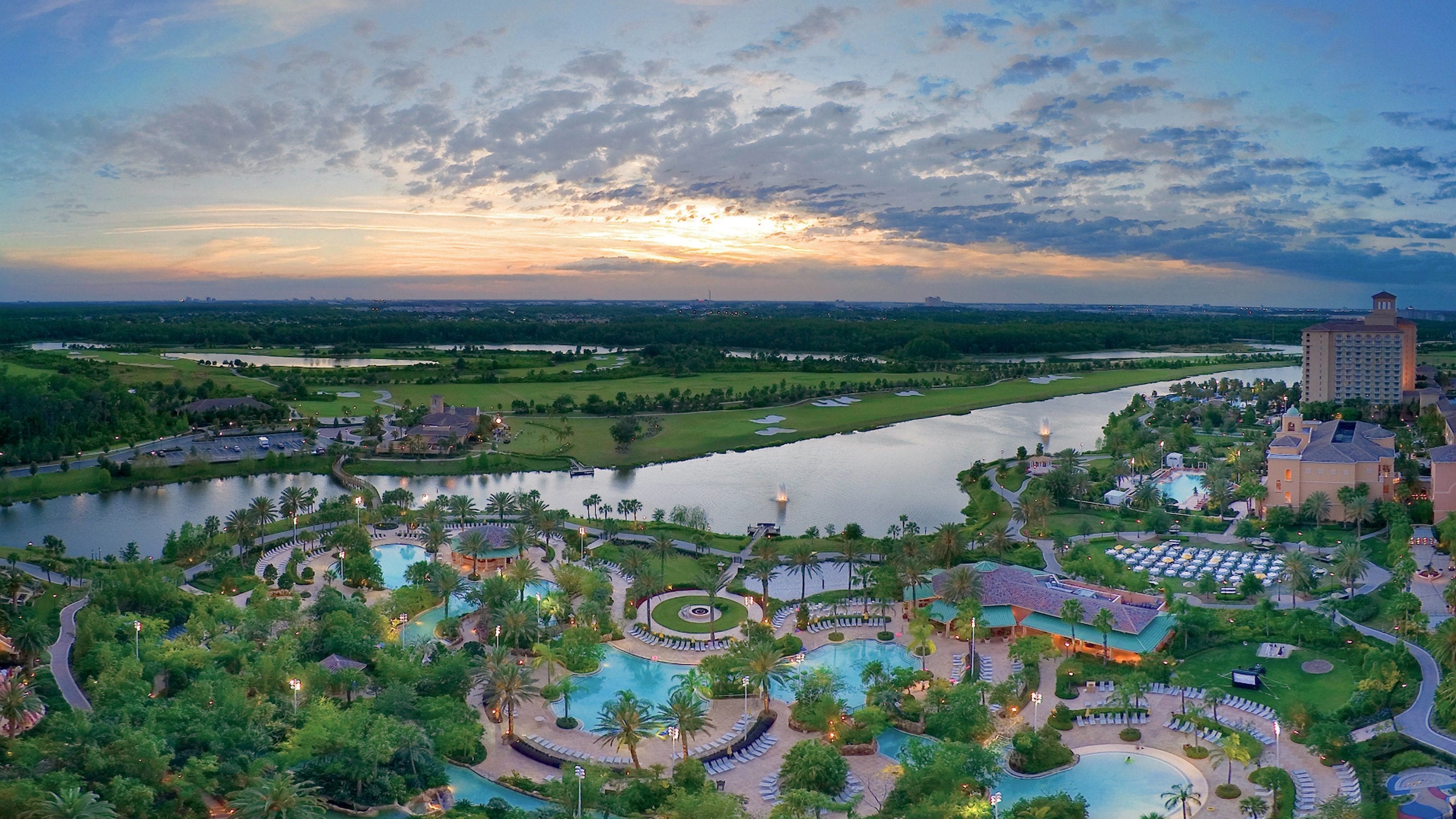 Lazy River JW Marriott Orlando (image courtesy of hotel)