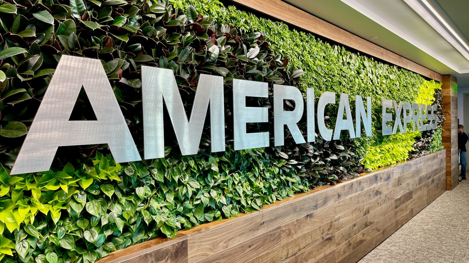 American Express Amex Centurion Lounge Denver Zach Griff - 48