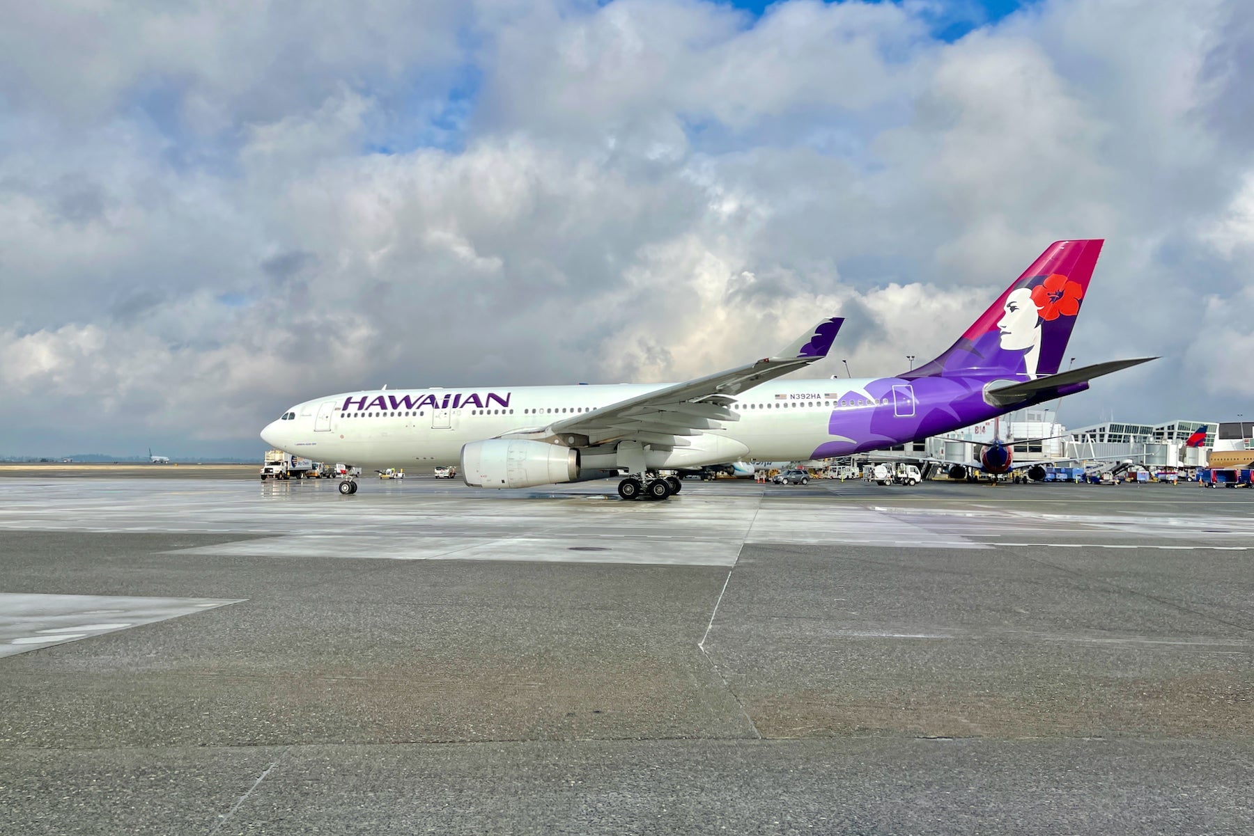 Hawaiian airlines in Seattle