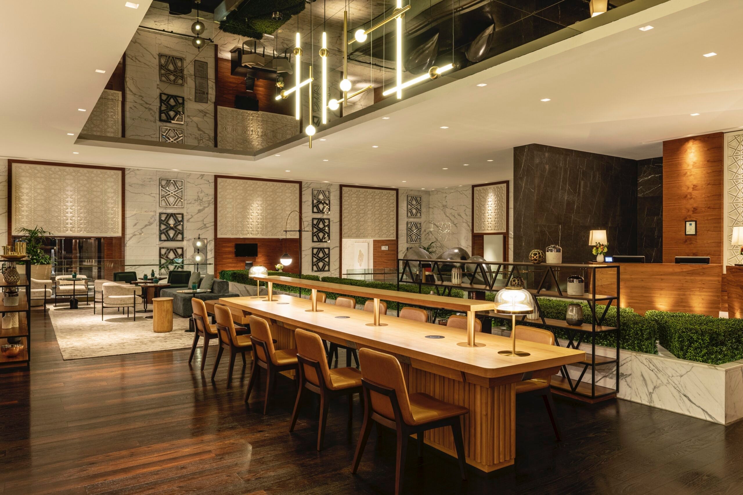 Sheraton Grand Dubai lobby