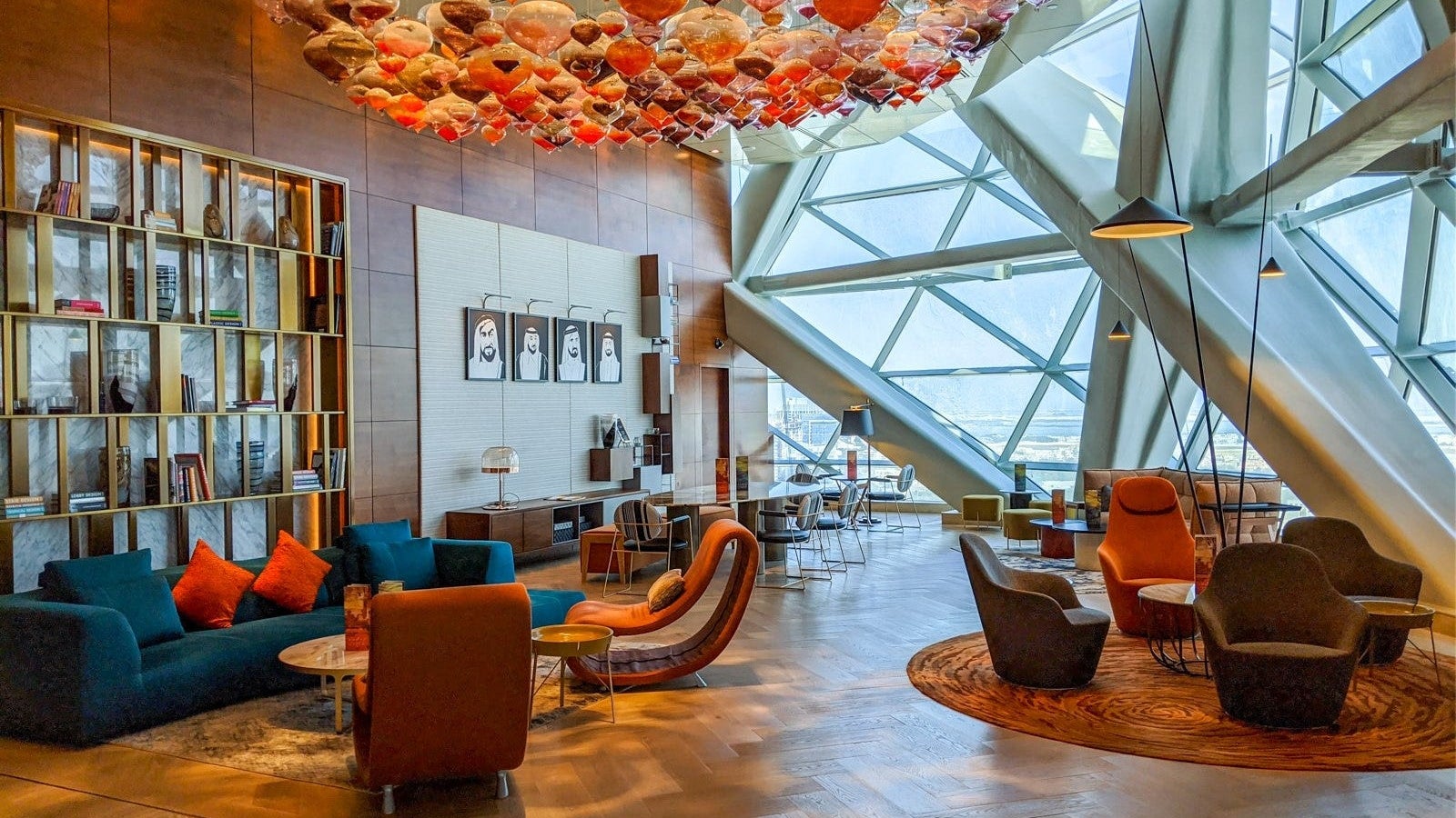 20191125_Hyatt-Andaz-Capital-Gate-Abu-Dhabi_KGenter_lobby-3-resized