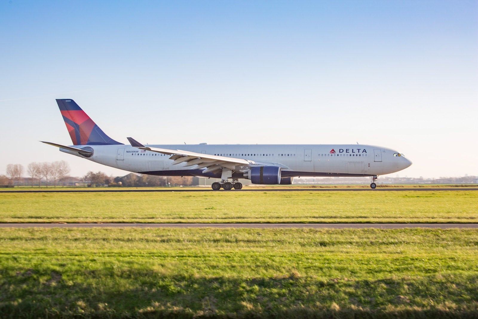 Delta A330