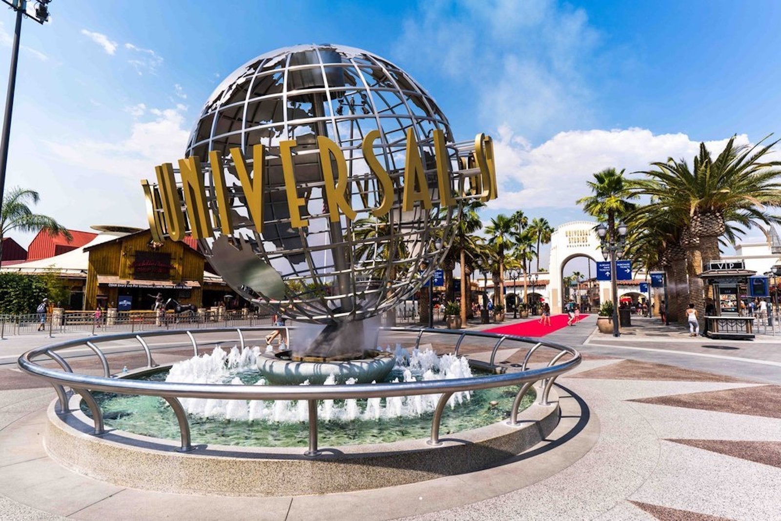 Universal Studios Hollywood globe fountain