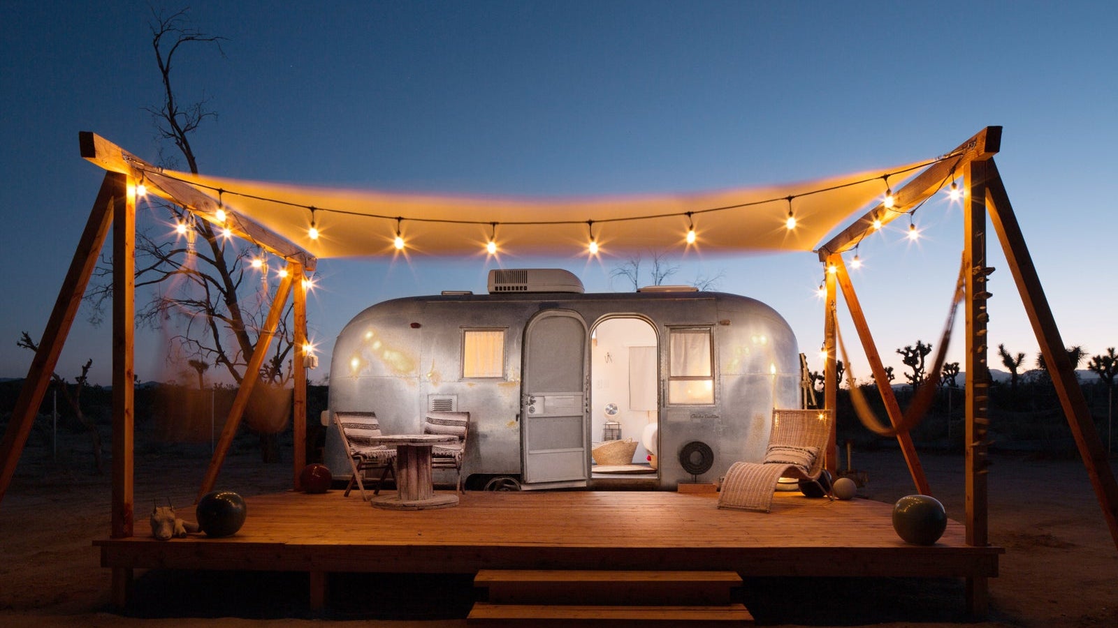 Hotels vs. Airbnb: Which should you book during your summer getaway? - The  Points Guy