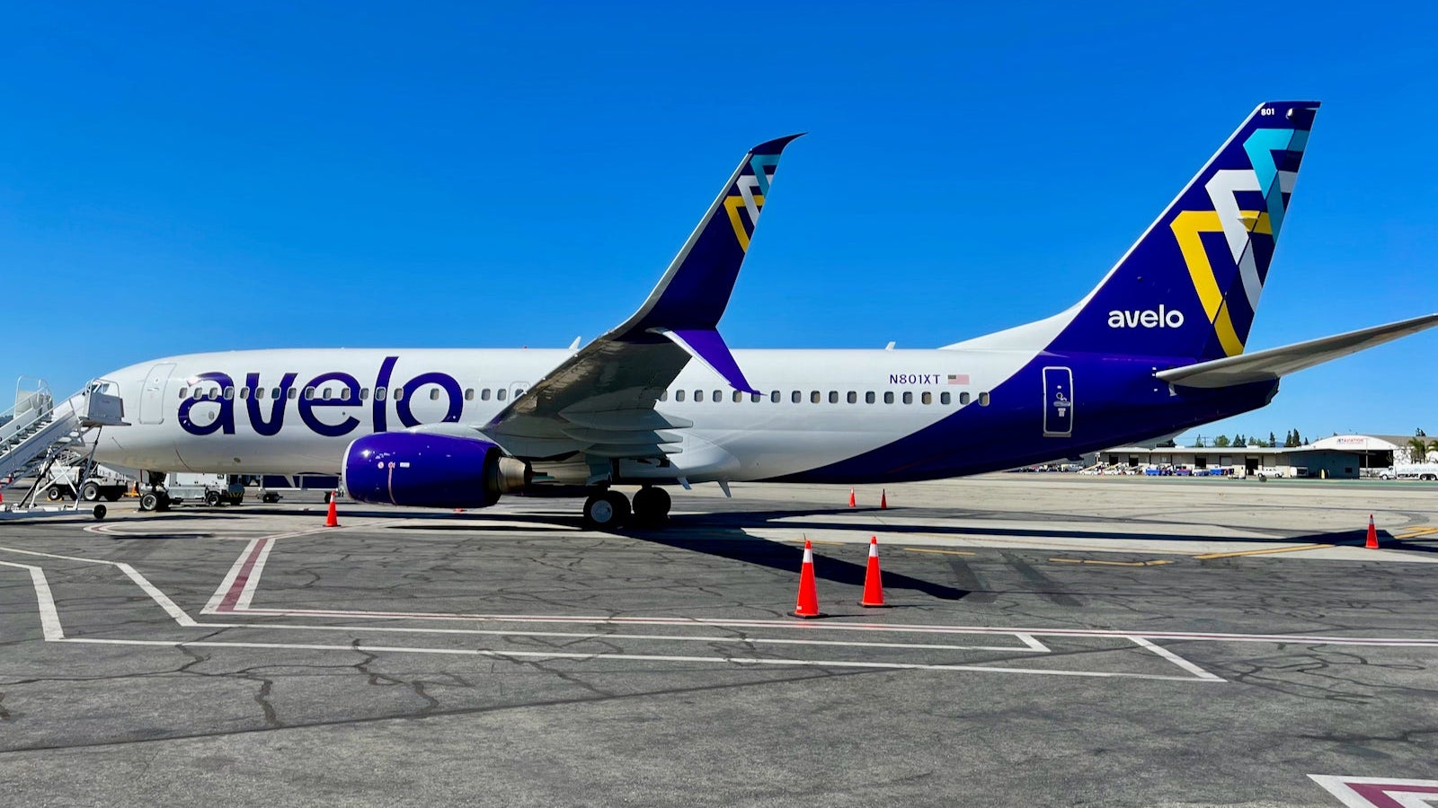 Avelo Airlines Boeing 737 Inaugural Flight Zach Griff - 1 (2)