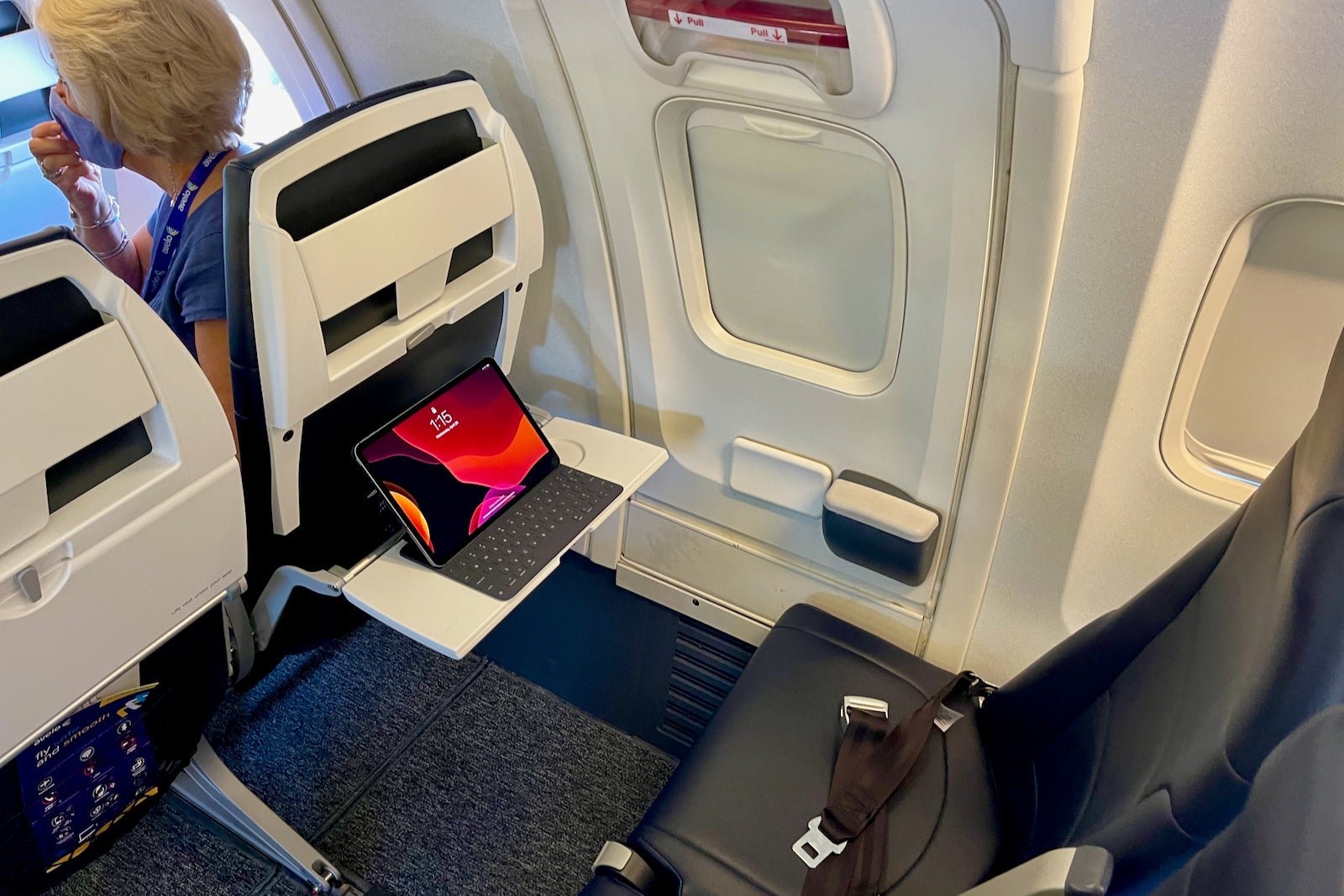 Avelo Airlines Boeing 737 Inaugural Flight Zach Griff