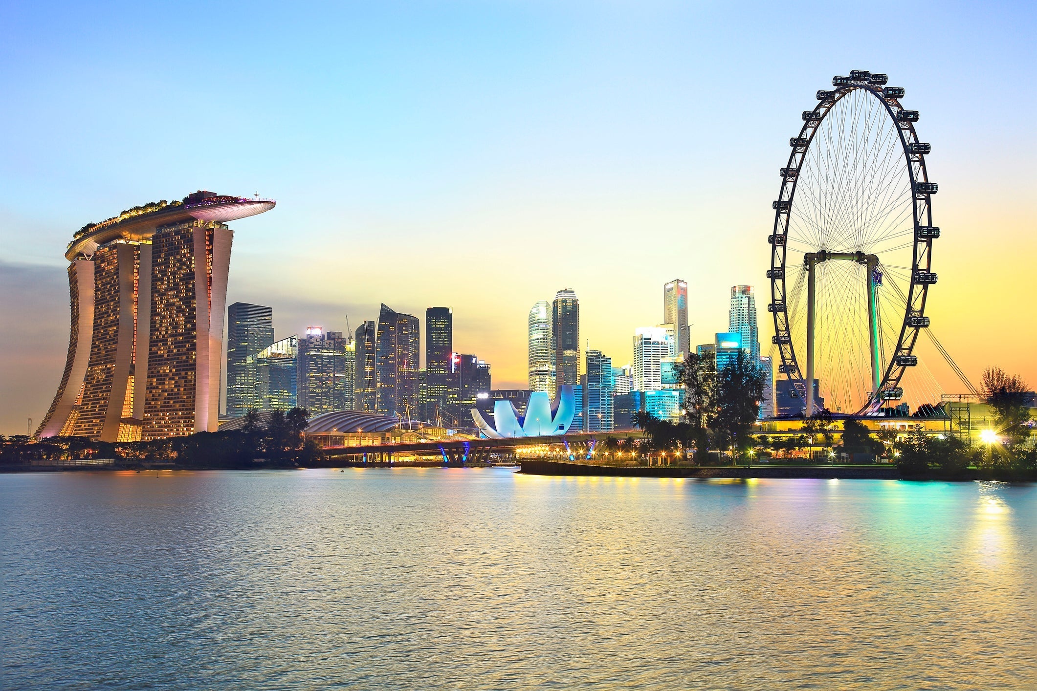 Singapore Flyers Full View at Blue hour