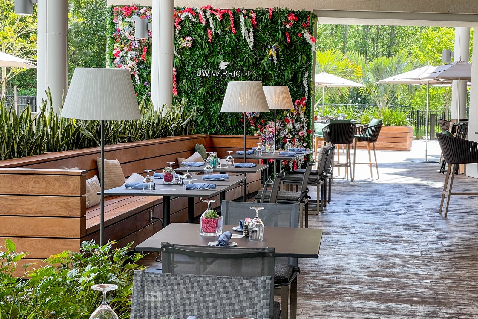 Unreserved Beer Garden - JW Marriott Orlando Bonnet Creek