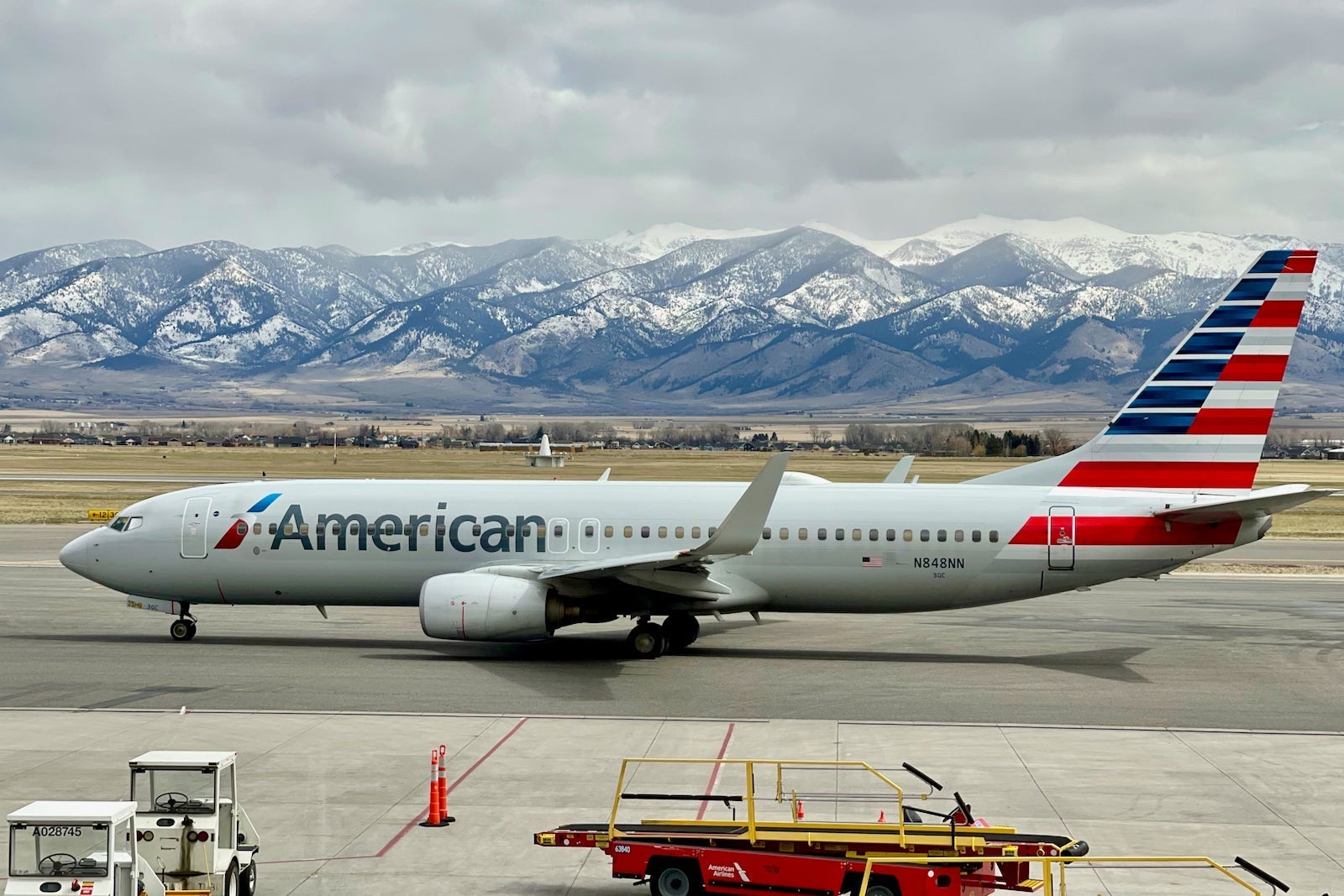 AA Boeing 737