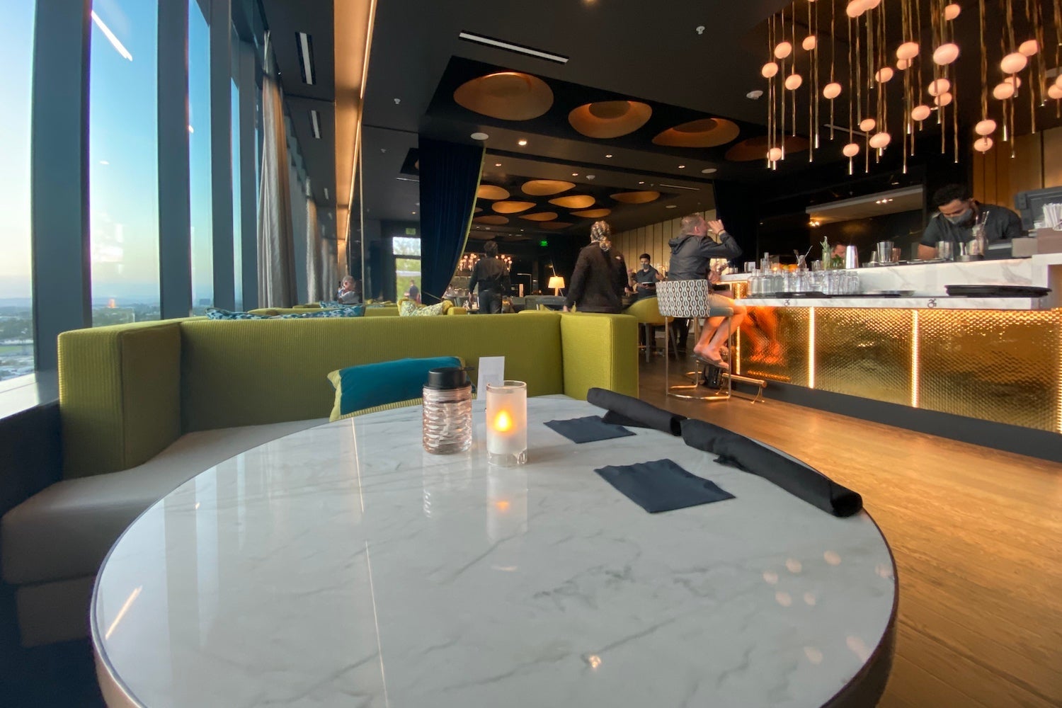 Blu SkyBar at Radisson Blu Anaheim