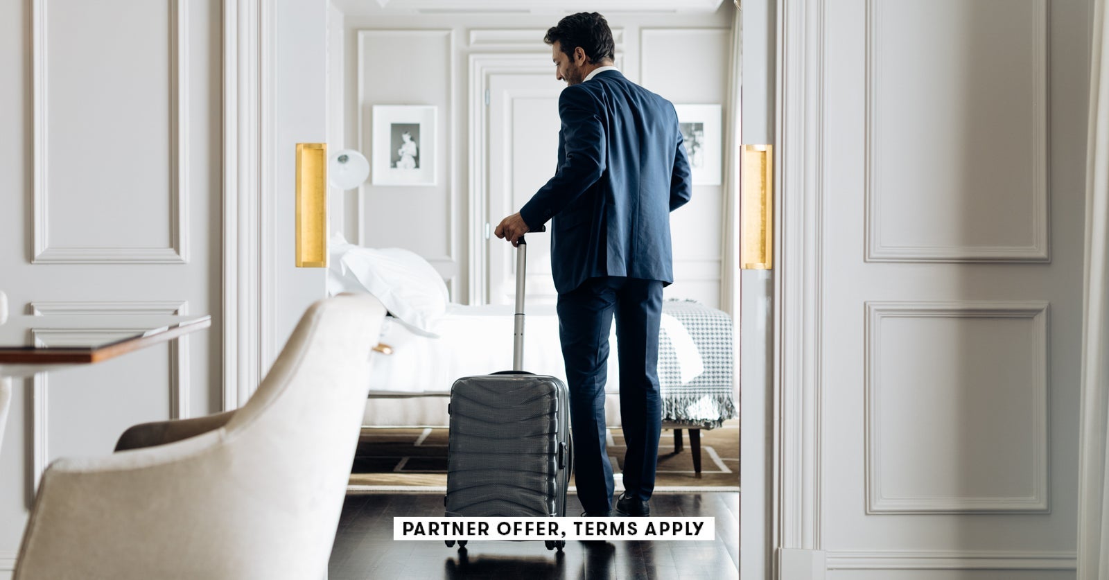 Marriott Bonvoy Bold vs. Hilton Honors American Express Card: Comparing hotel cards with no annual fee