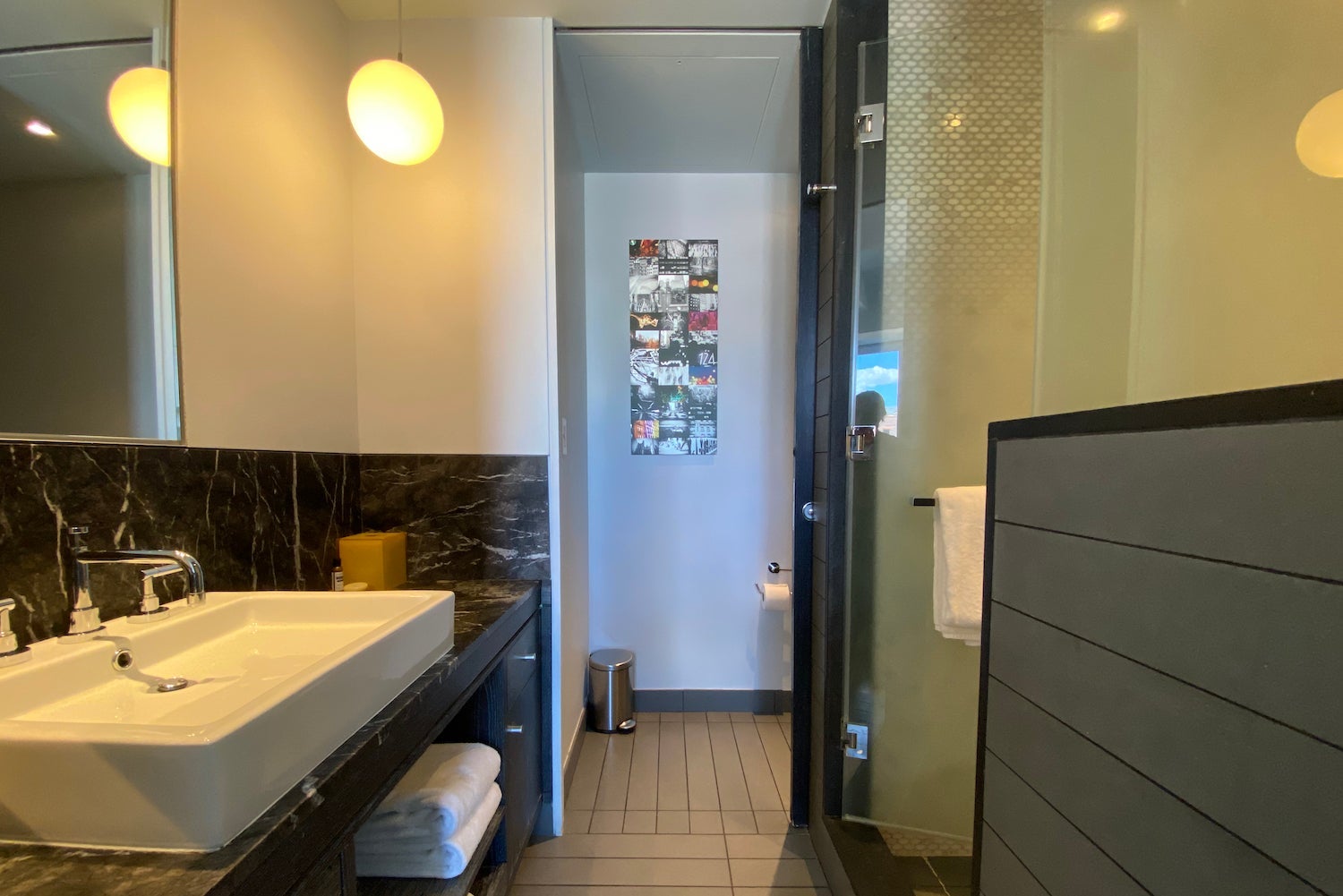 Hyatt Union Square bathroom