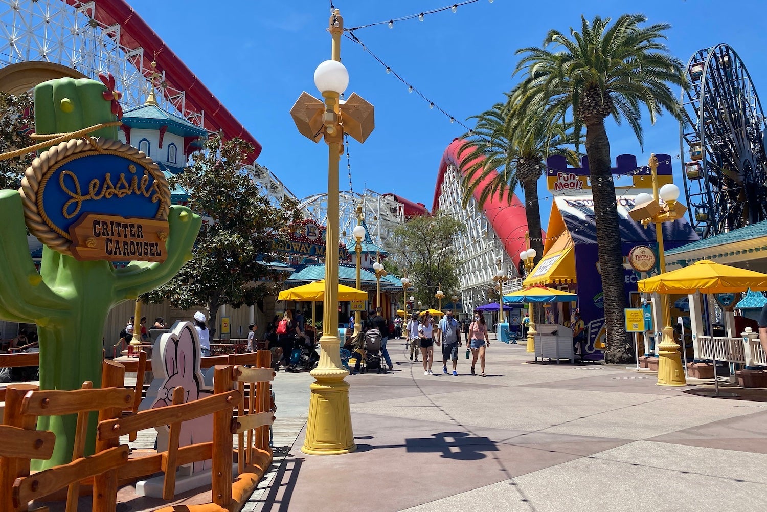Small crowds at California Adventure on Disney's reopening day