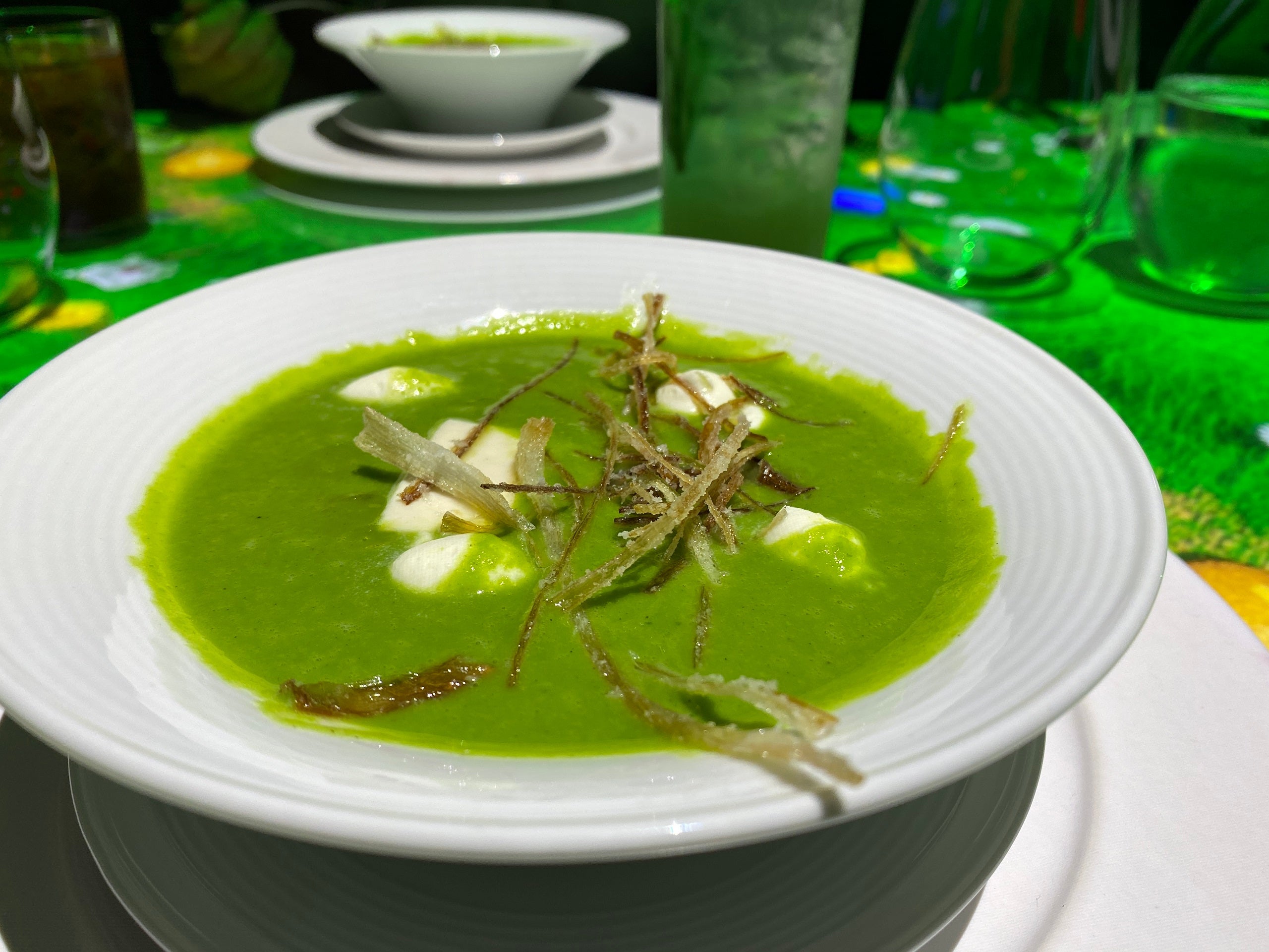 Pea soup - Celebrity Apex