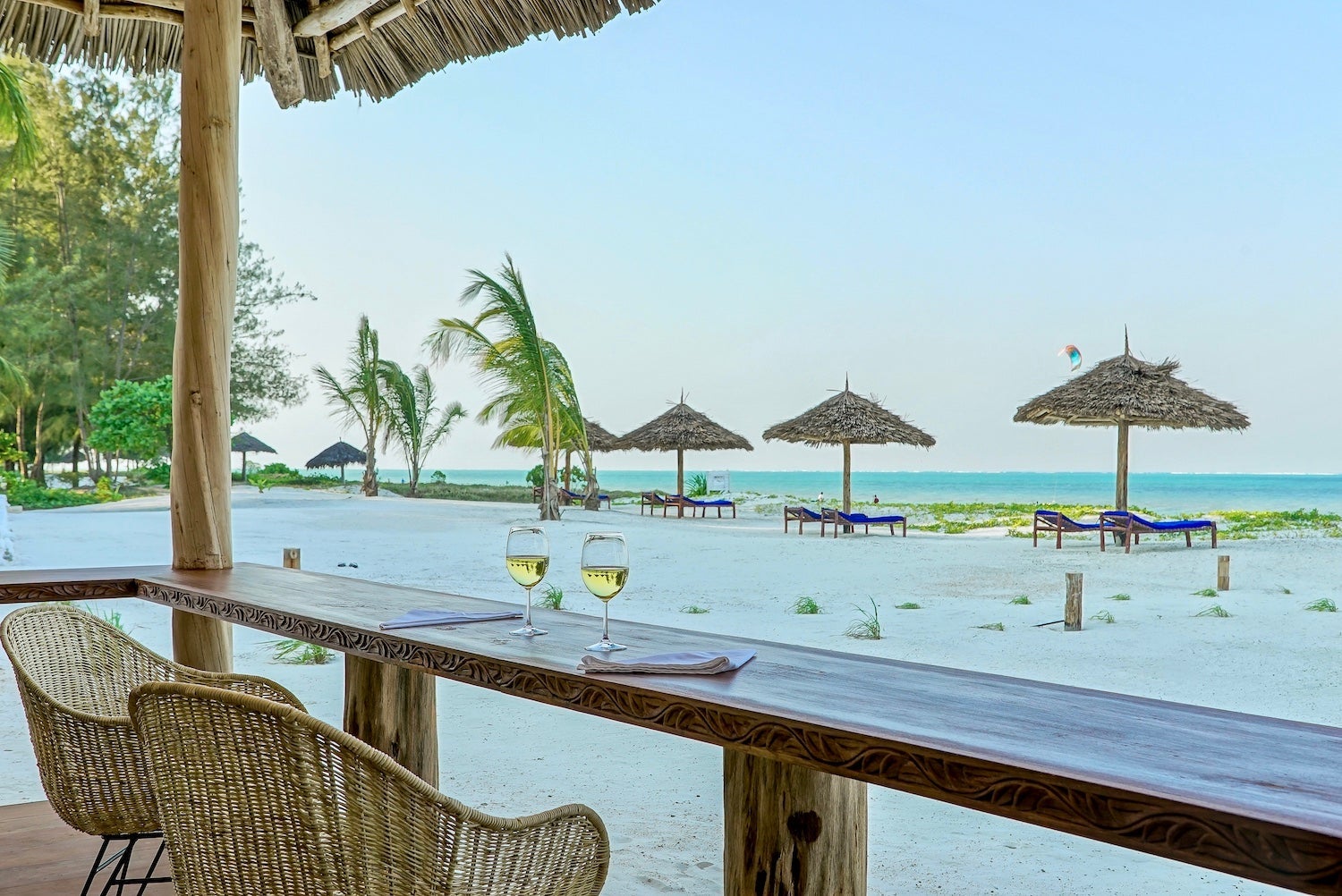 Amani Boutique Hotel Beachfront Bar