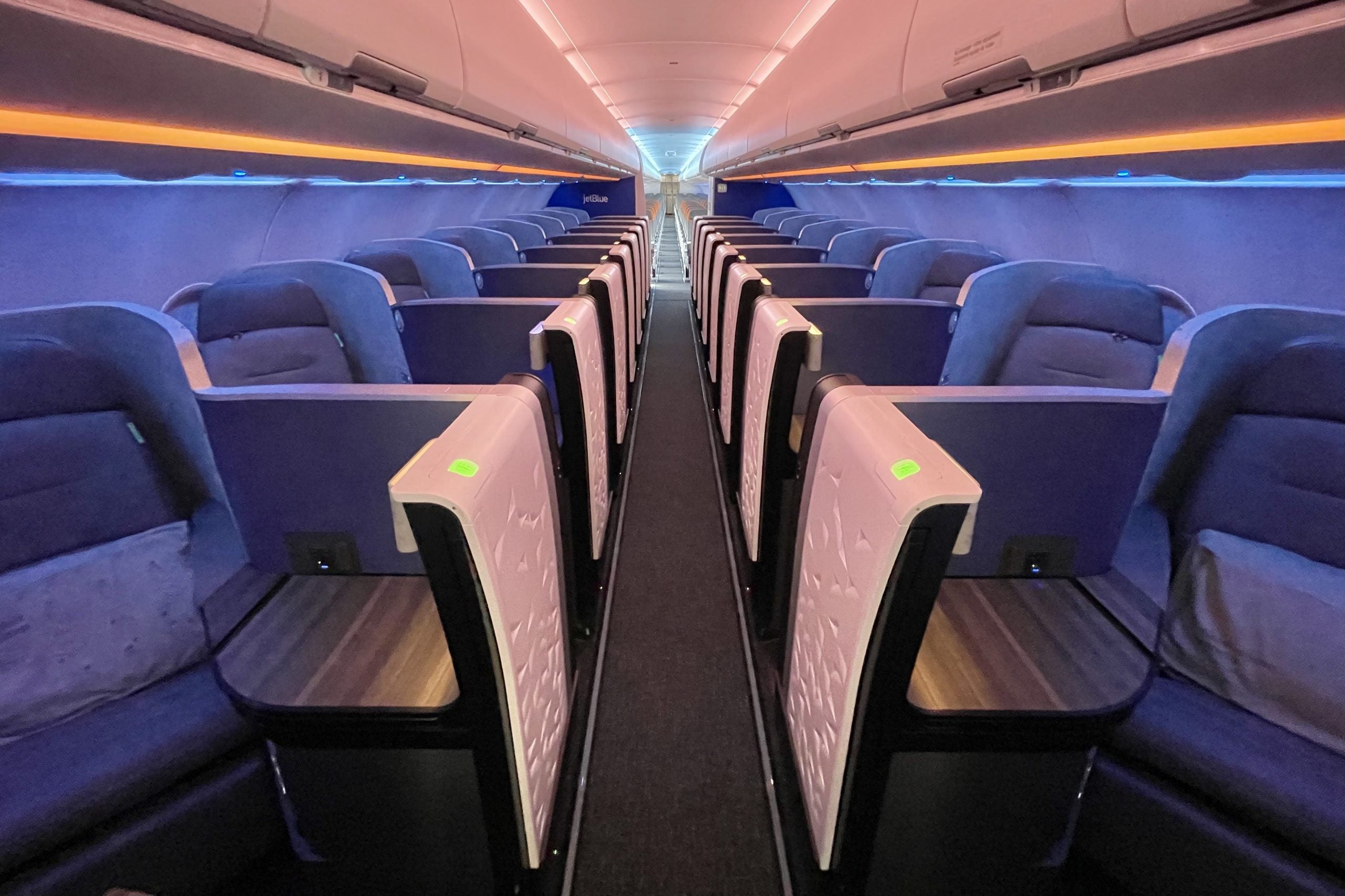 JetBlue A321neo New Mint First Look ZH