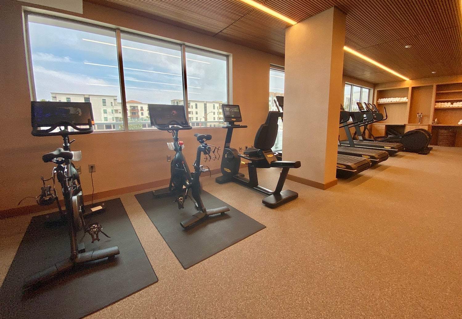 Peloton machines at a hotel gym