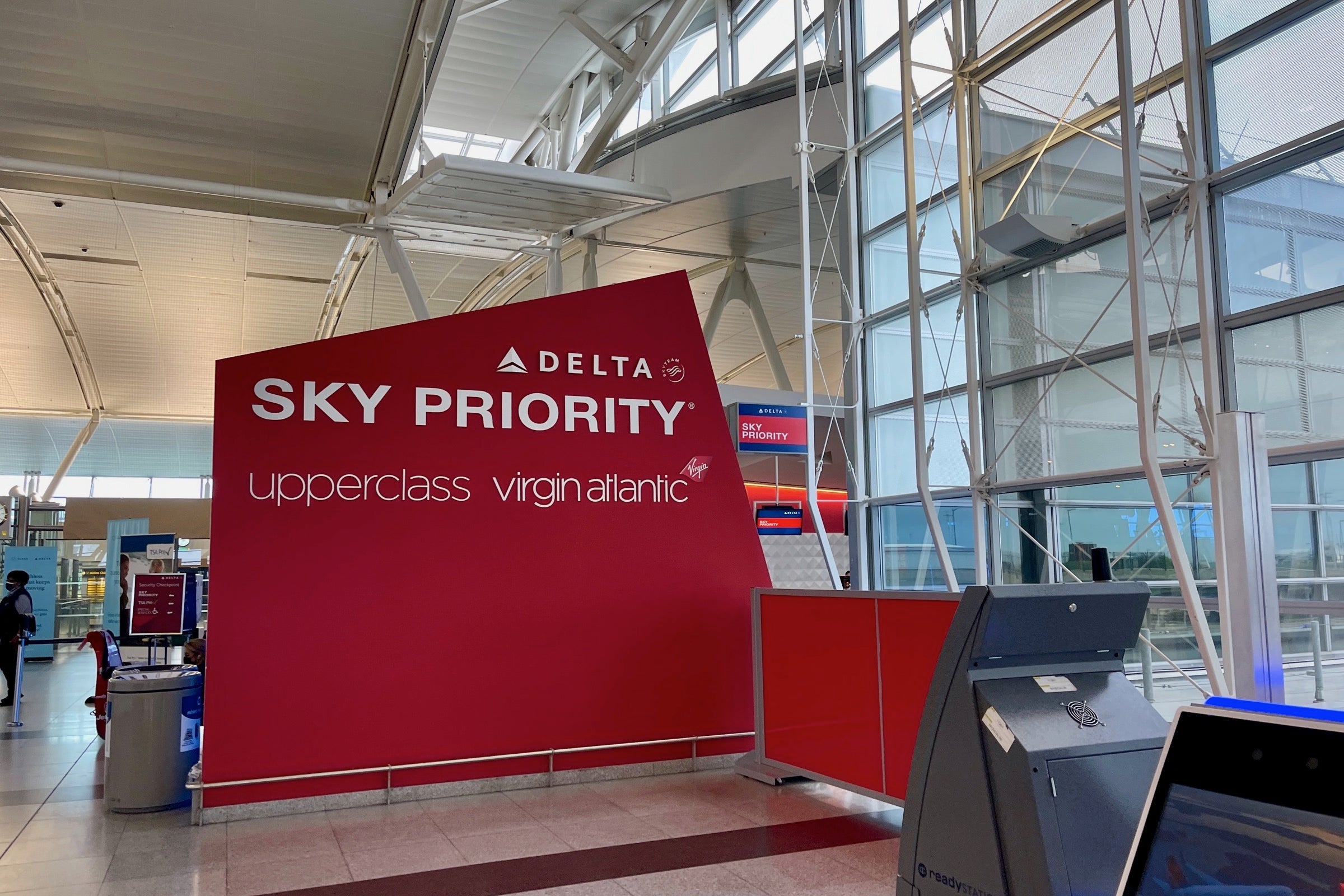 SkyPriority sign at JFK airport's Terminal 4