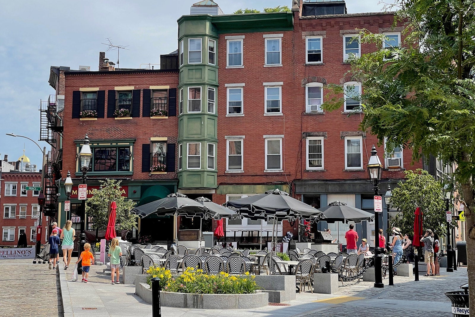 North End - North Square