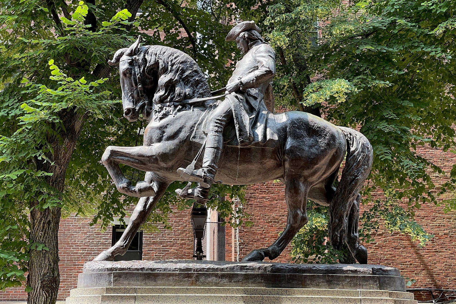 Paul Revere Statue