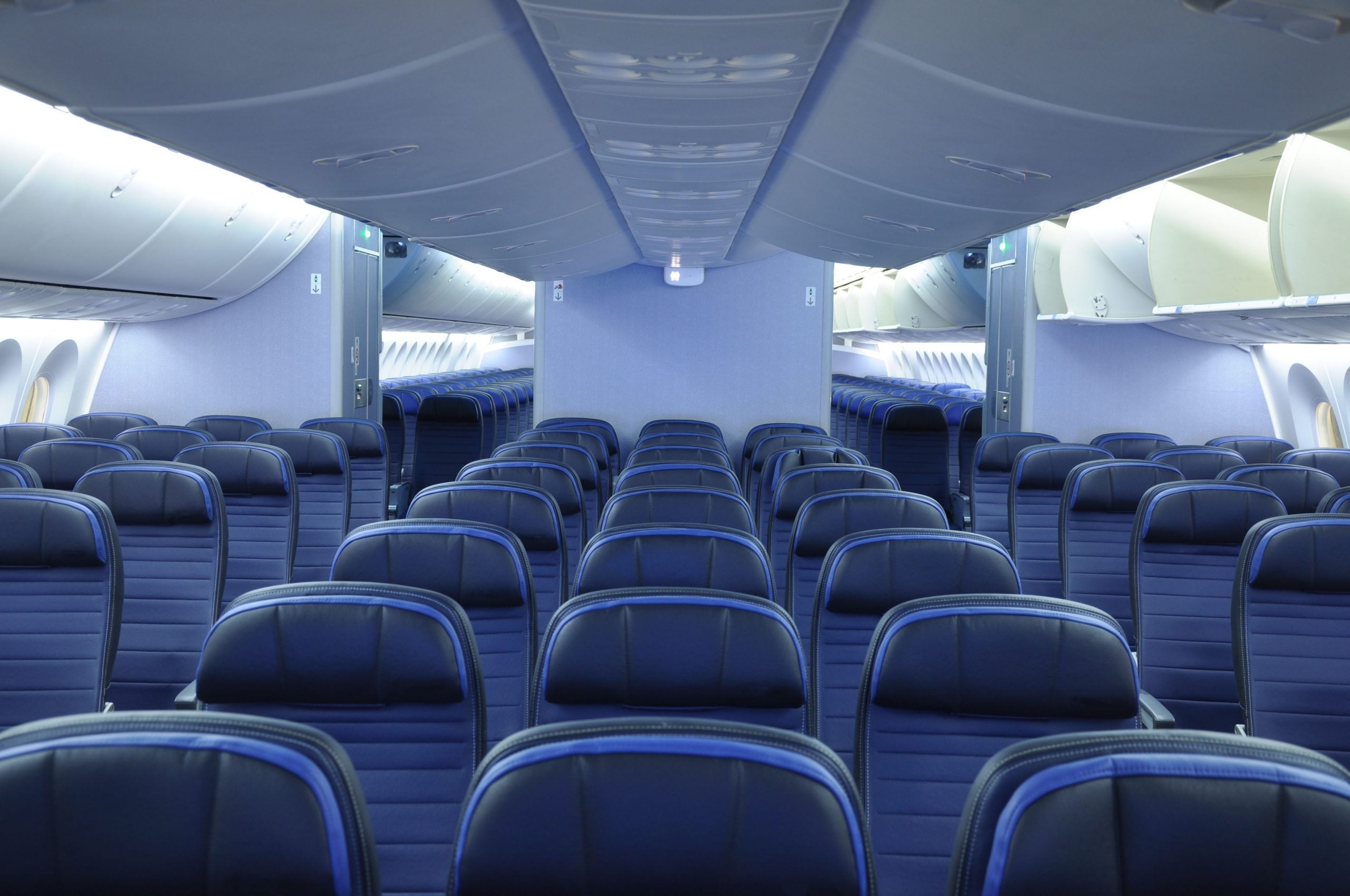 United Airlines cabin