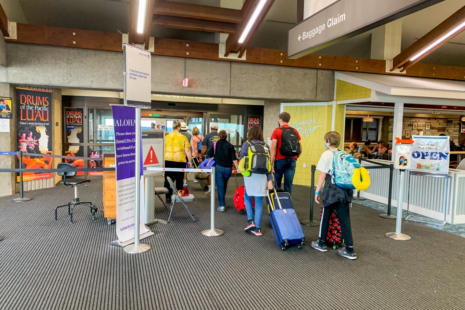 screening lines at Maui Airport July 2021.