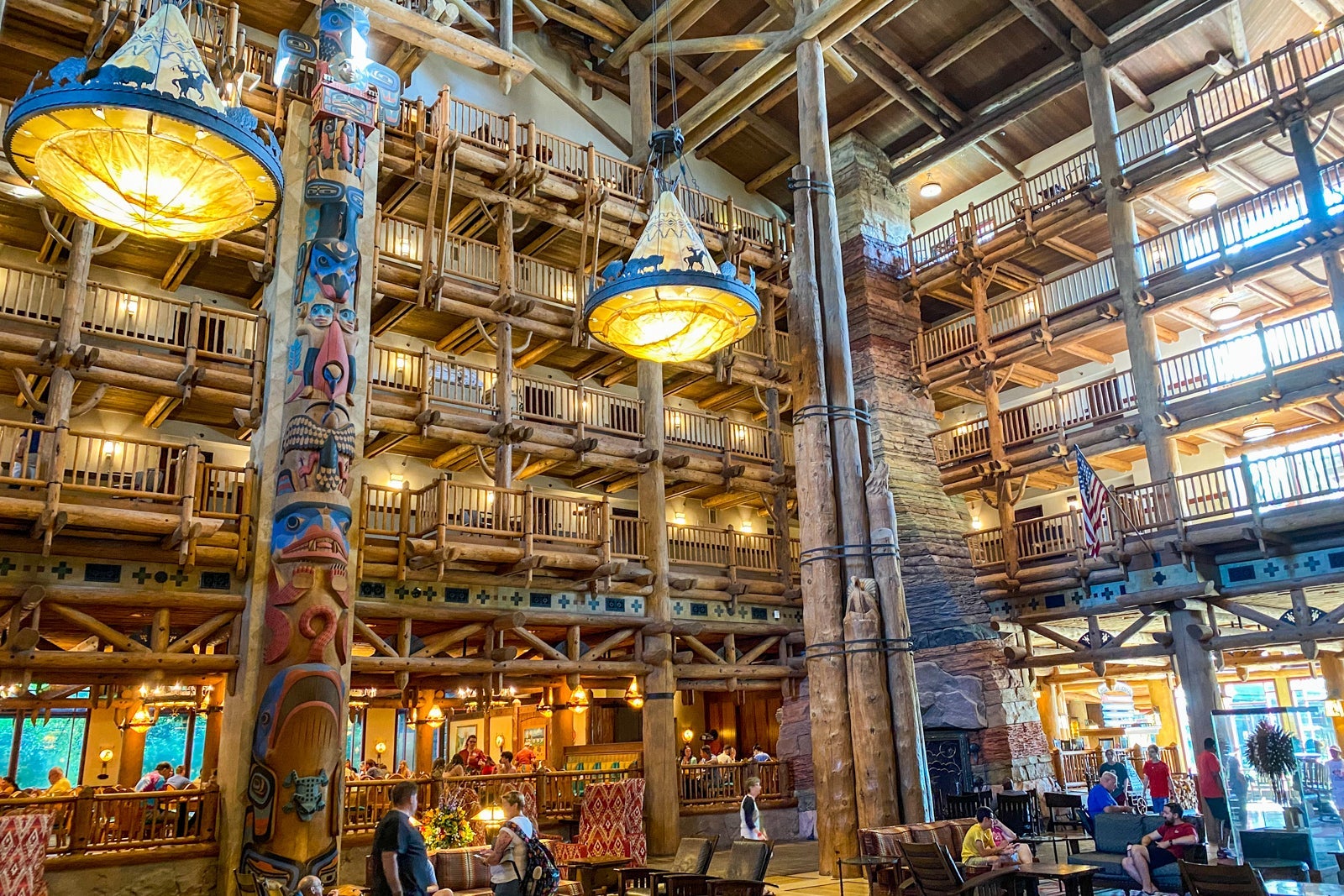 Disney’s Wilderness Lodge inside view