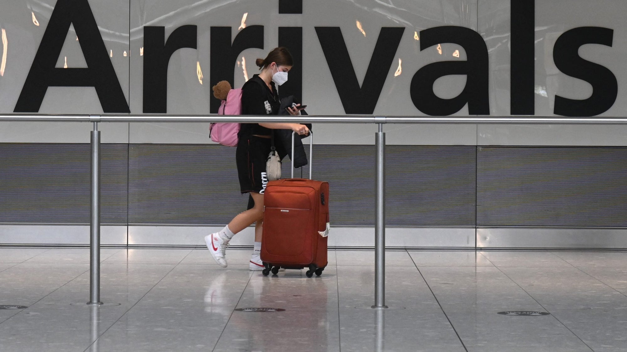 BRITAIN-HEALTH-VIRUS-TRAVEL