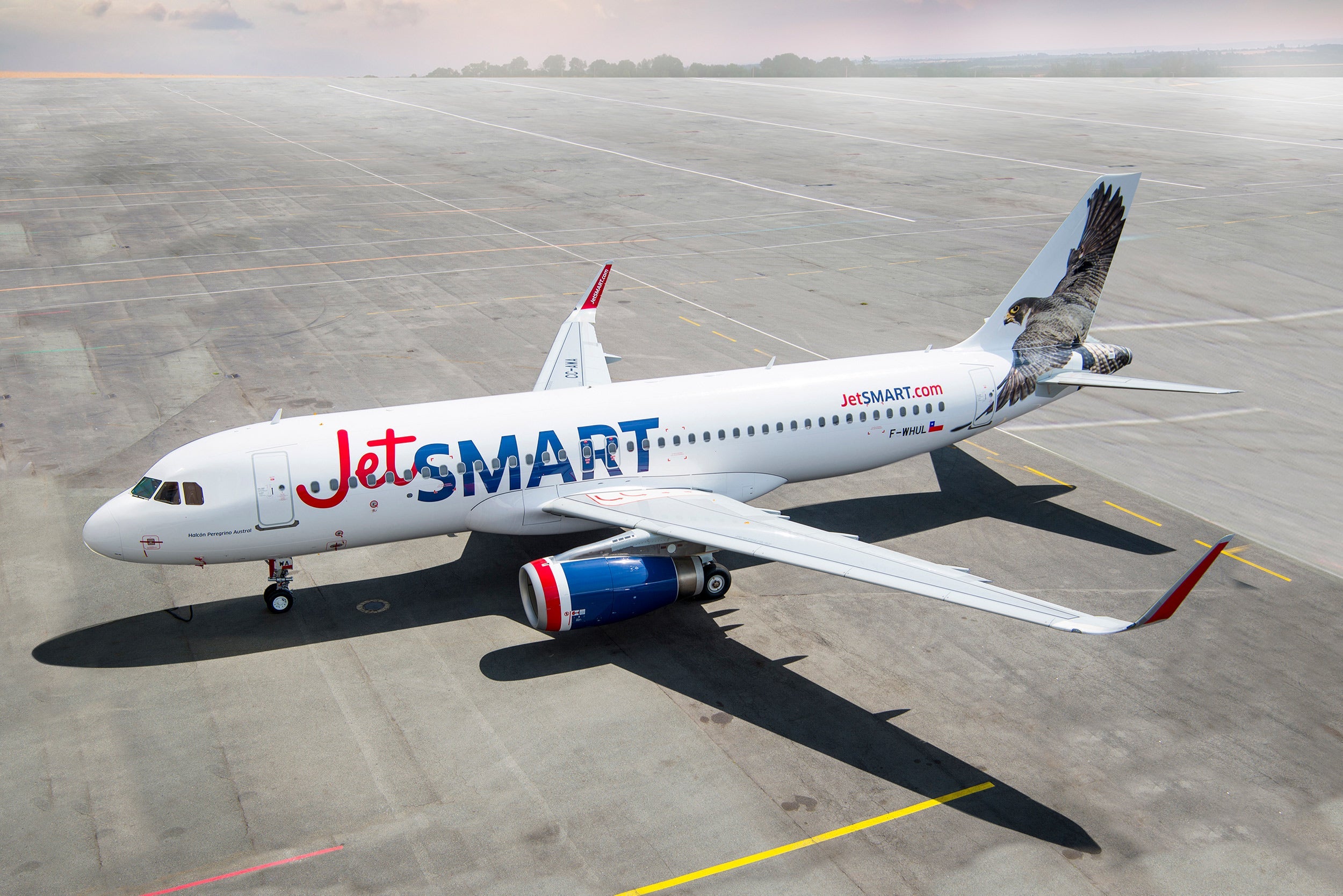 A JetSMART Airbus A320 aircraft