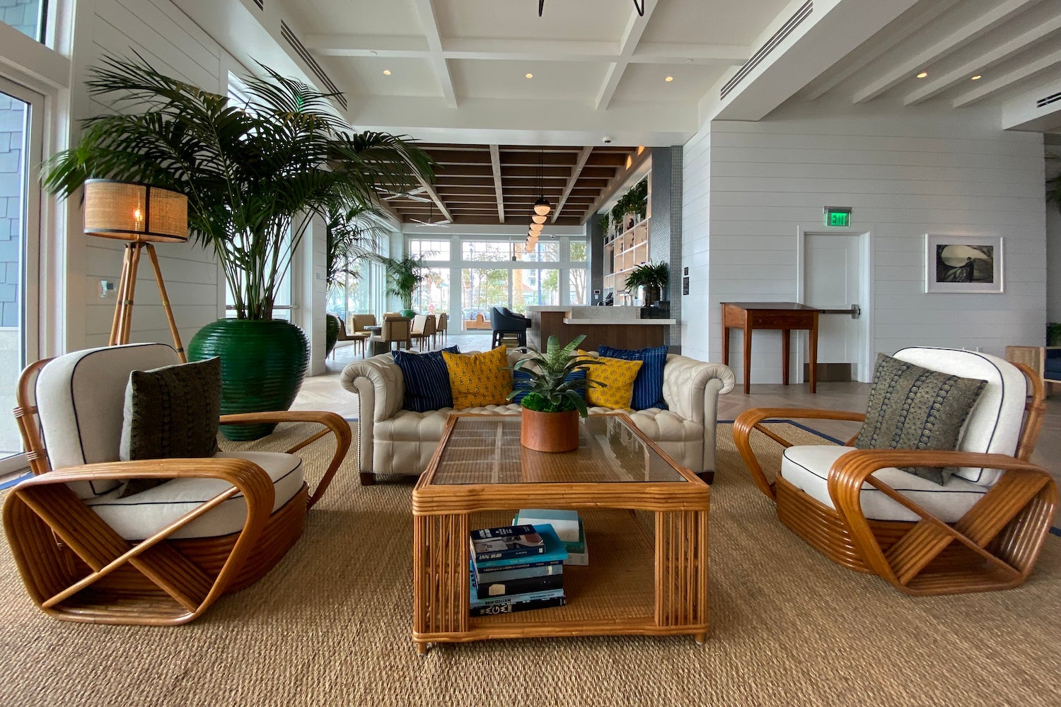 Seabird Shore Room Bar