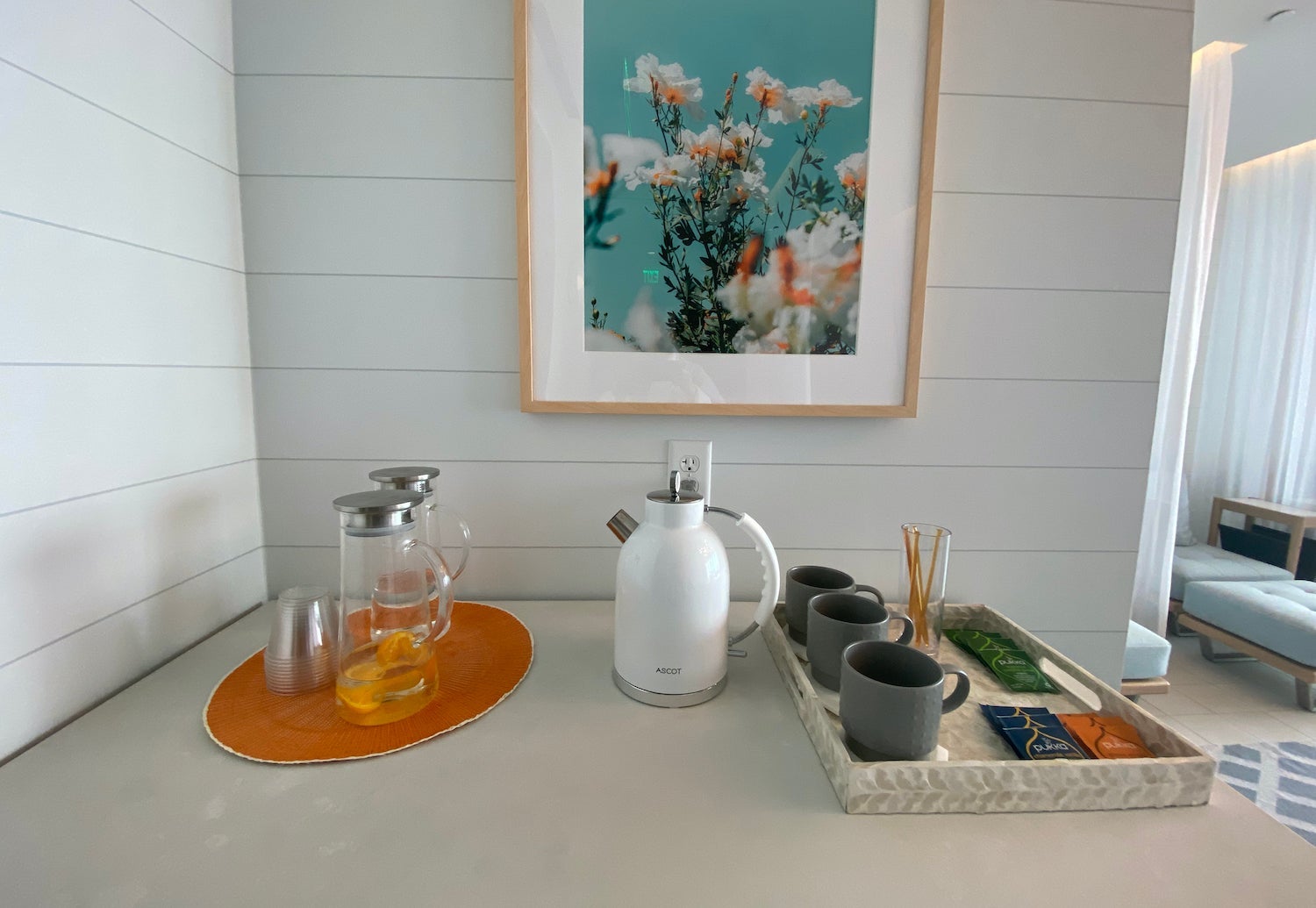 Seabird resort spa beverage station