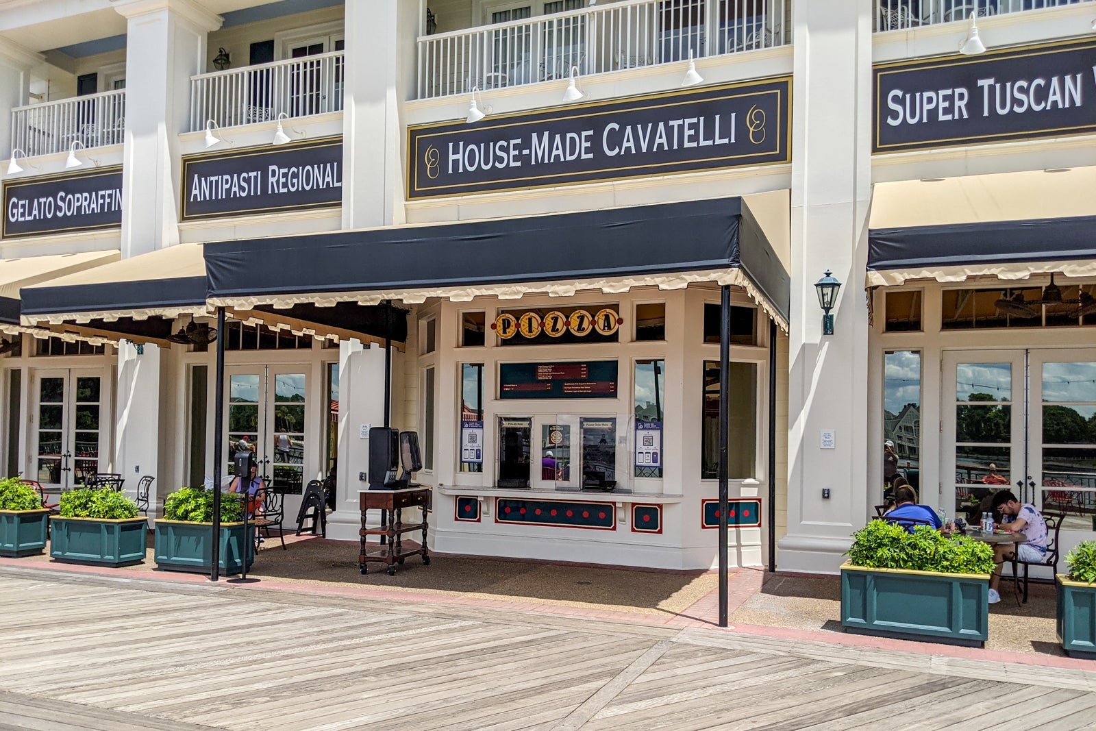 Pizza shop on Disney's Boardwalk