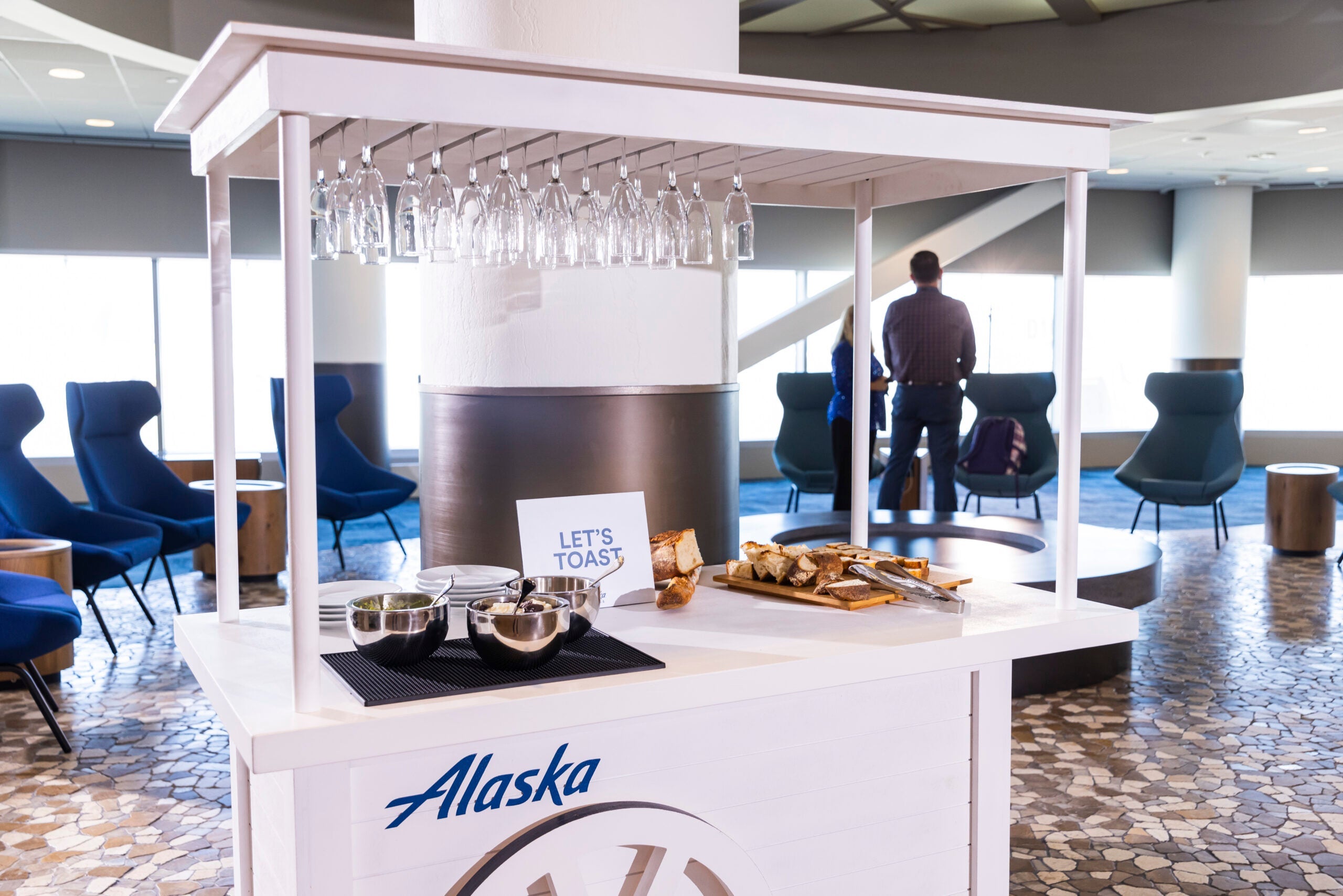 Alaska Lounge SFO
