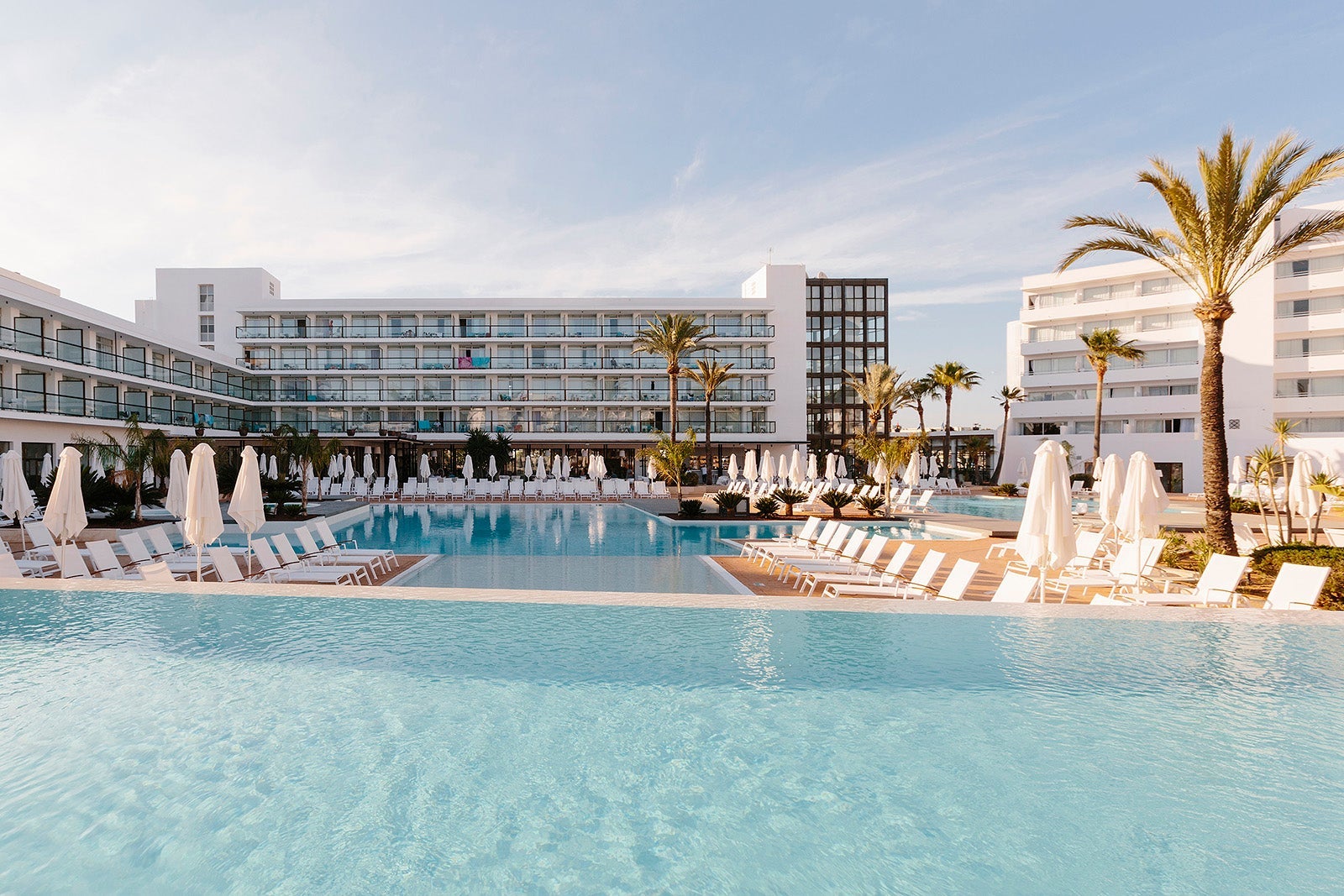 Alua Soul Ibiza pool