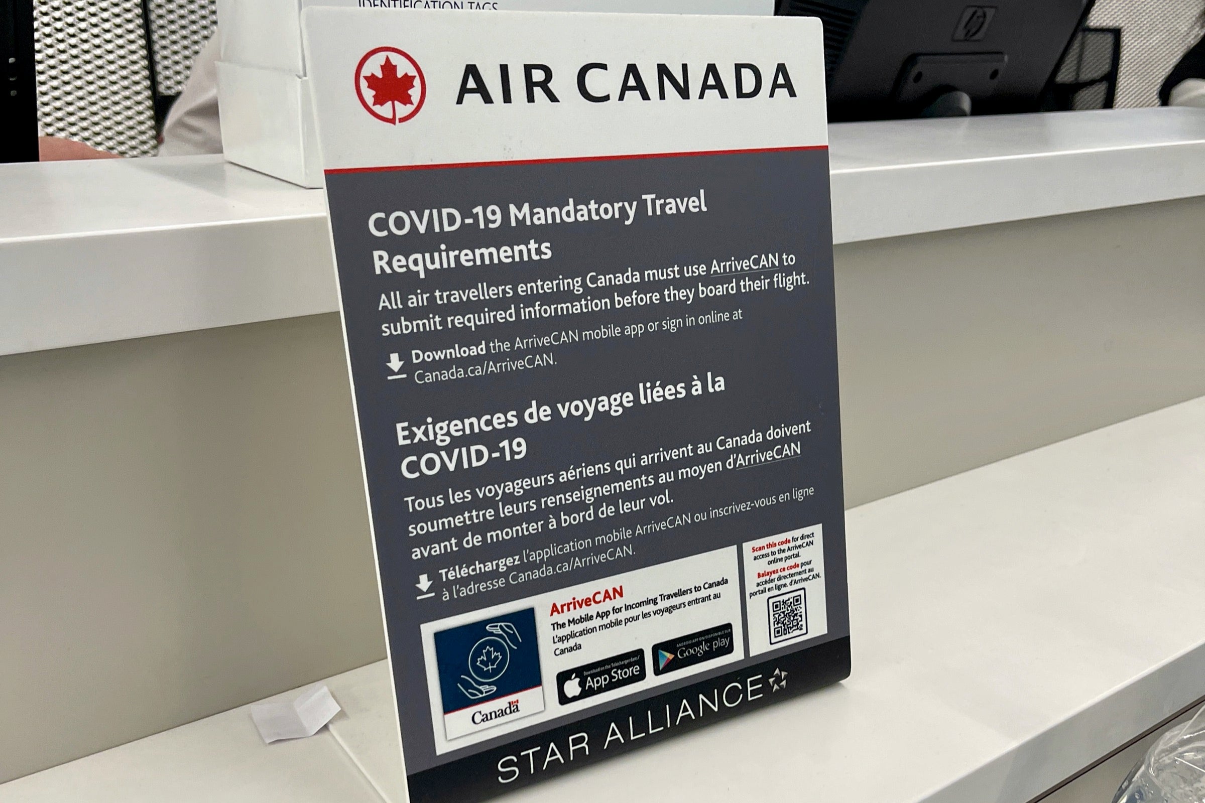 Canada entry requirements sign at ORD