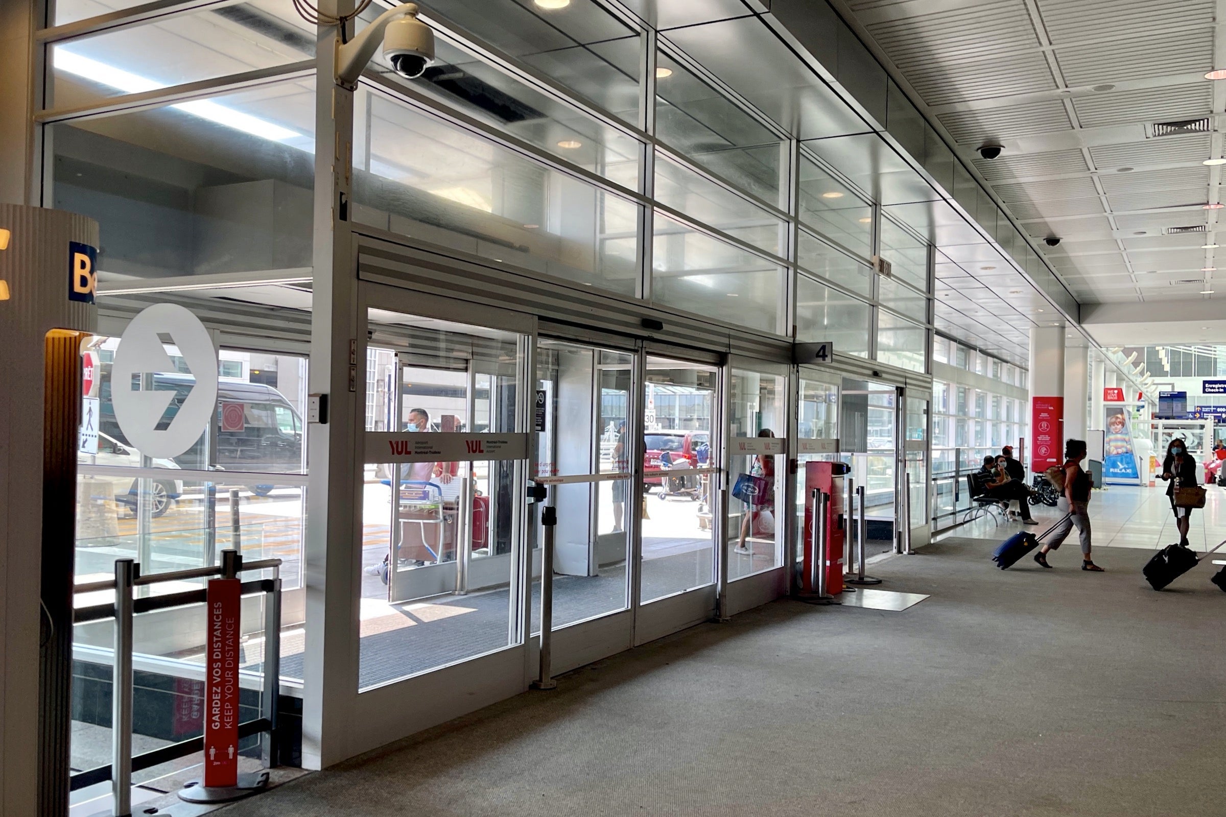 Door 4 at Montreal Airport