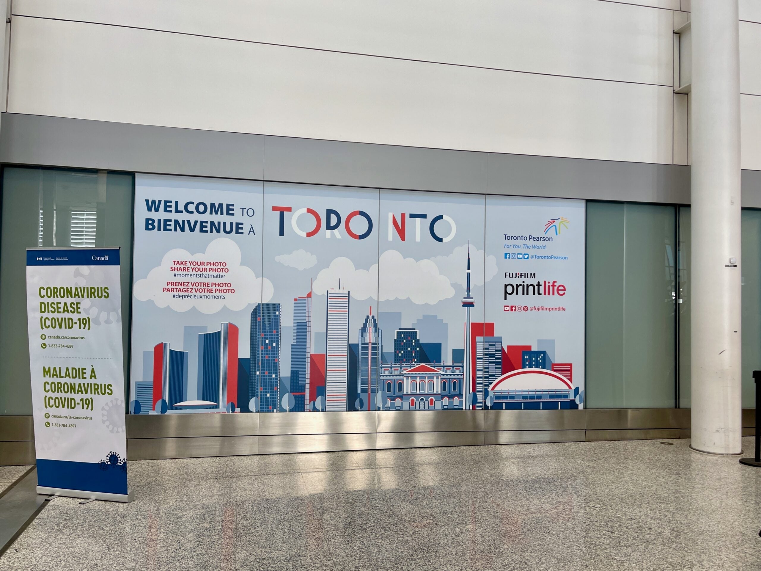 Welcome to Toronto sign