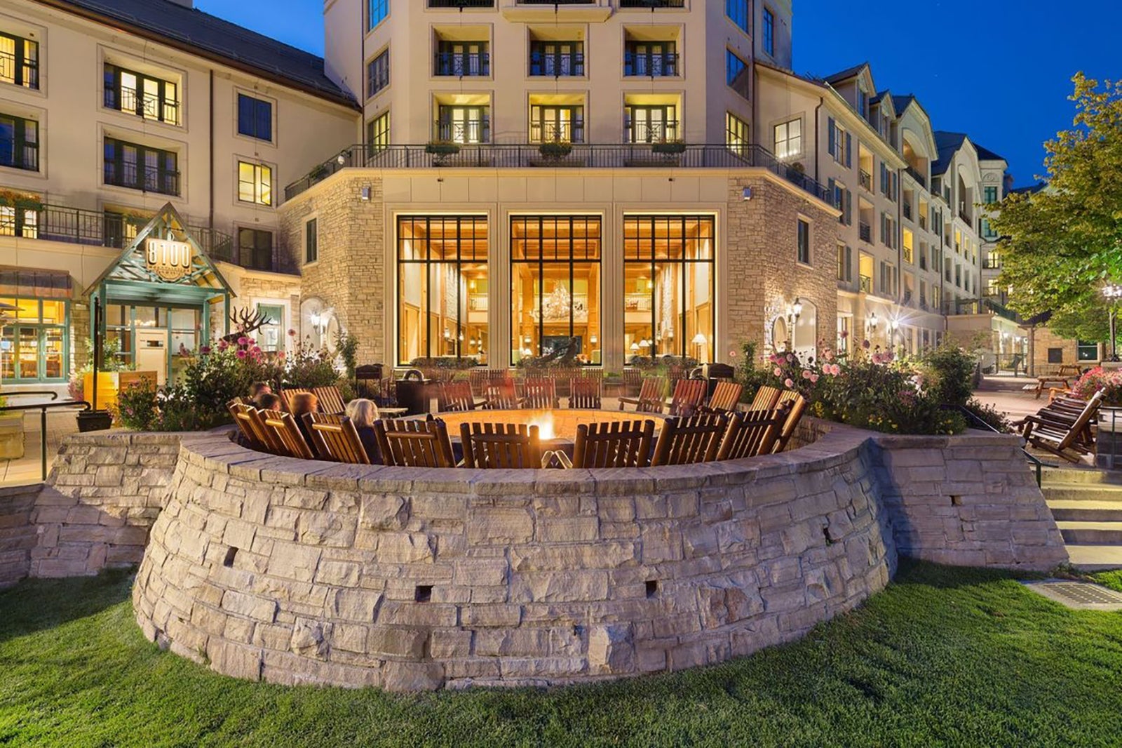 Park Hyatt Beaver Creek fire pit