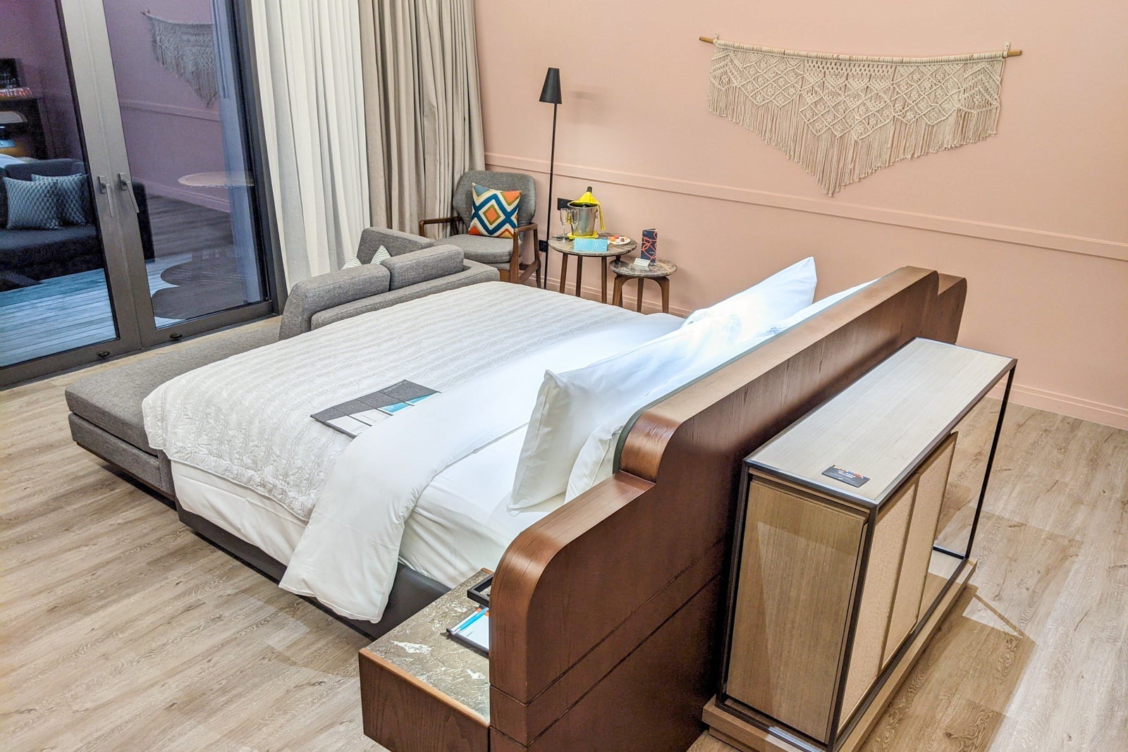 Sunrise overwater villa at Le Meridien Maldives