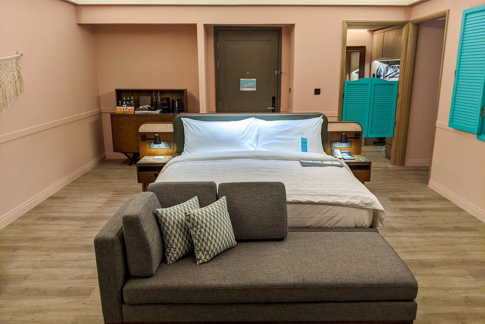 Sunrise overwater villa at Le Meridien Maldives