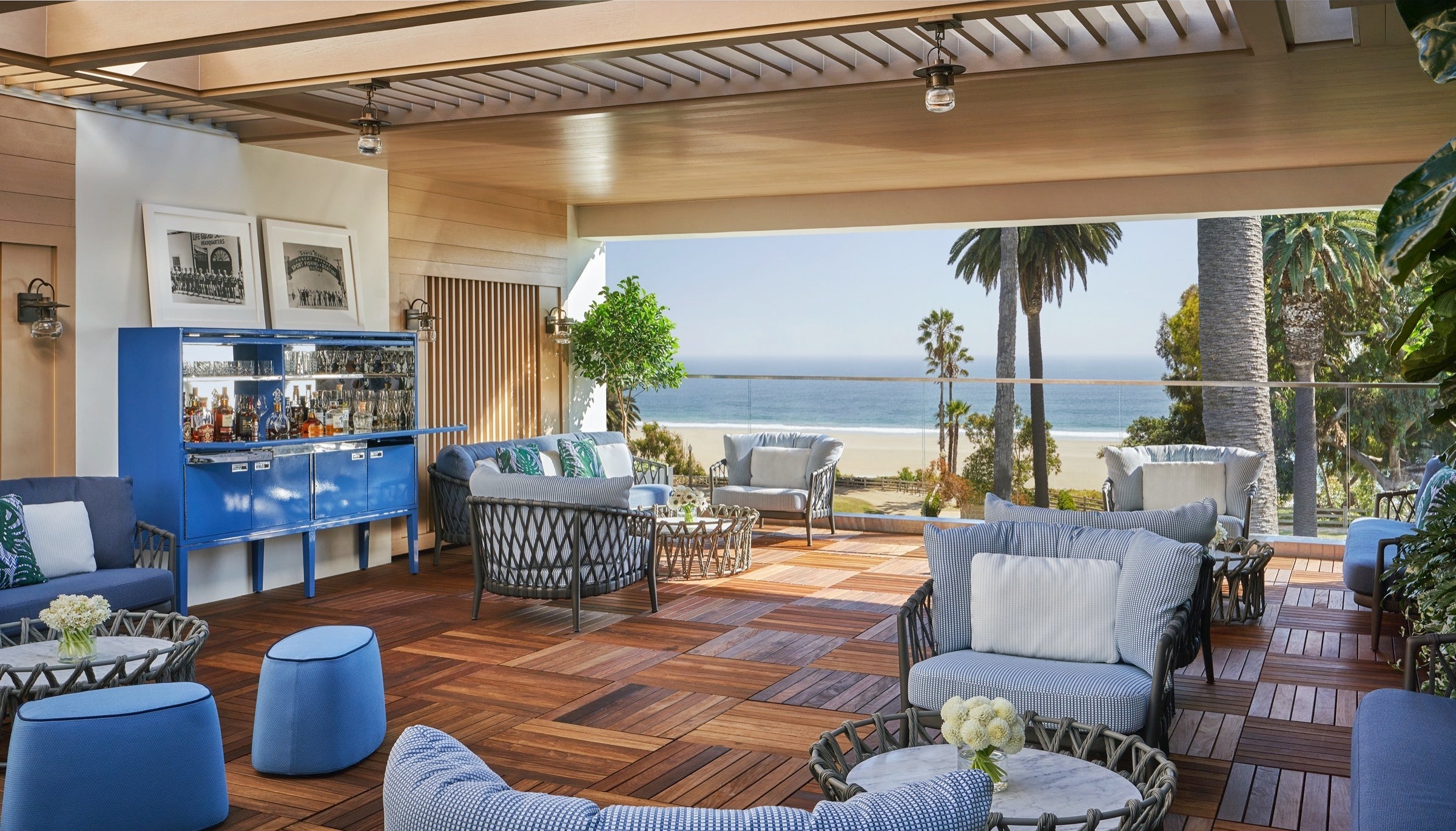 Bar area at Oceana Santa Monica LXR Hotels & Resorts