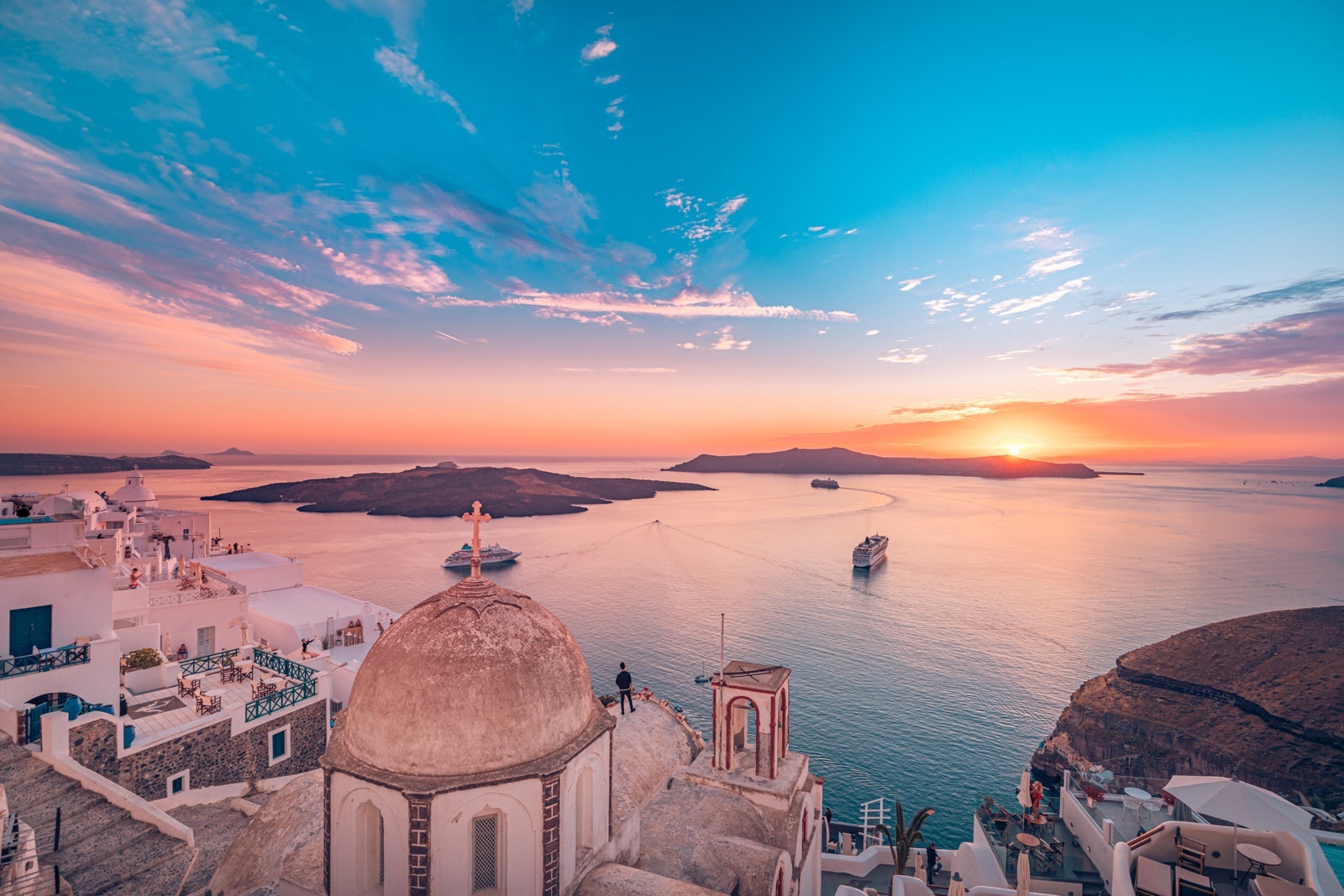 cruise ships in Greece