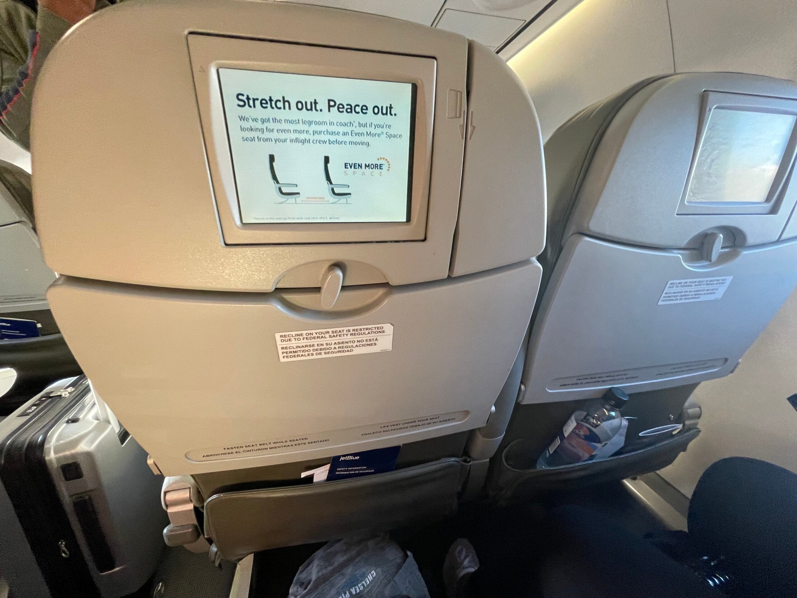 JetBlue E190 worst seat challenge