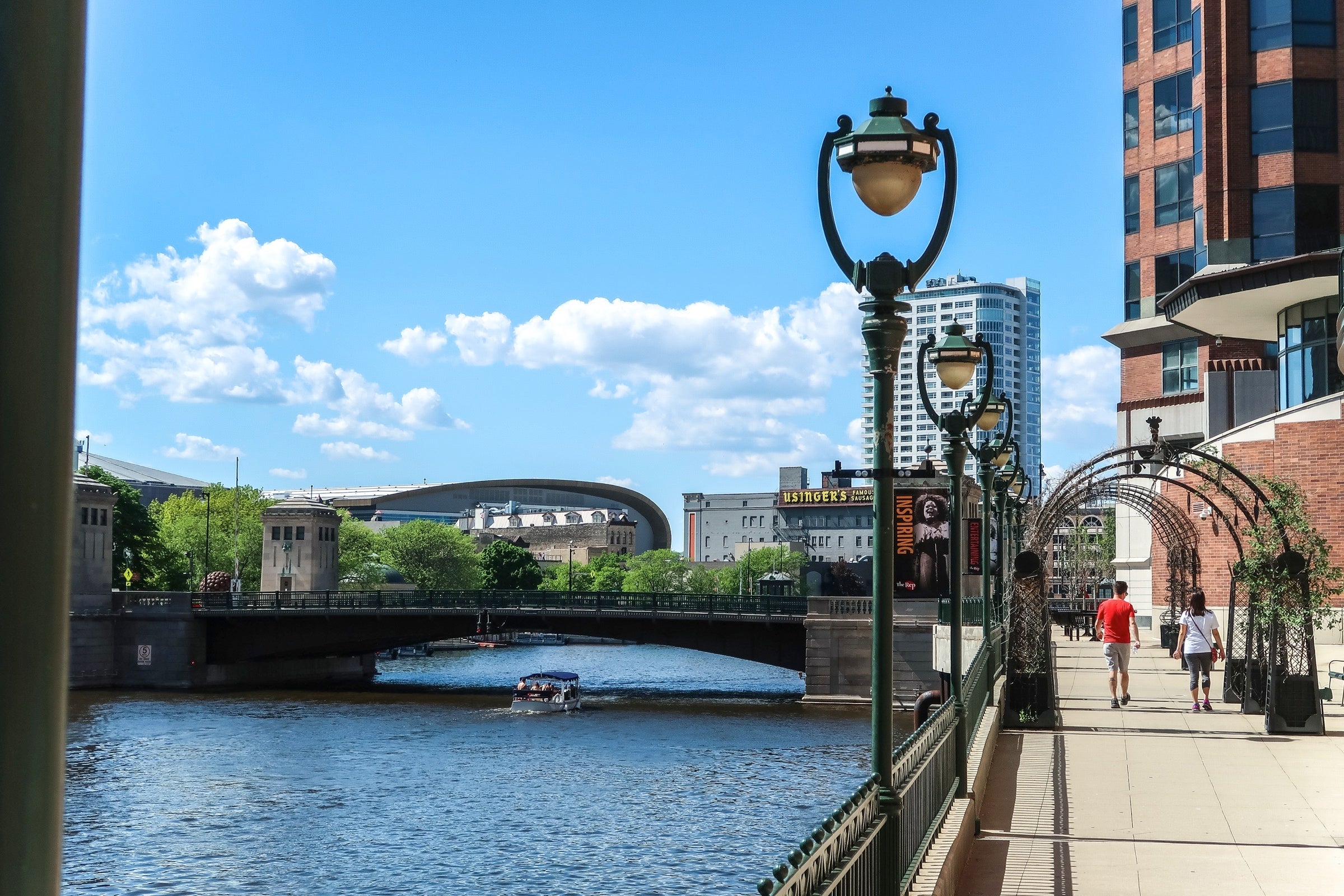 Milwaukee Riverwalk