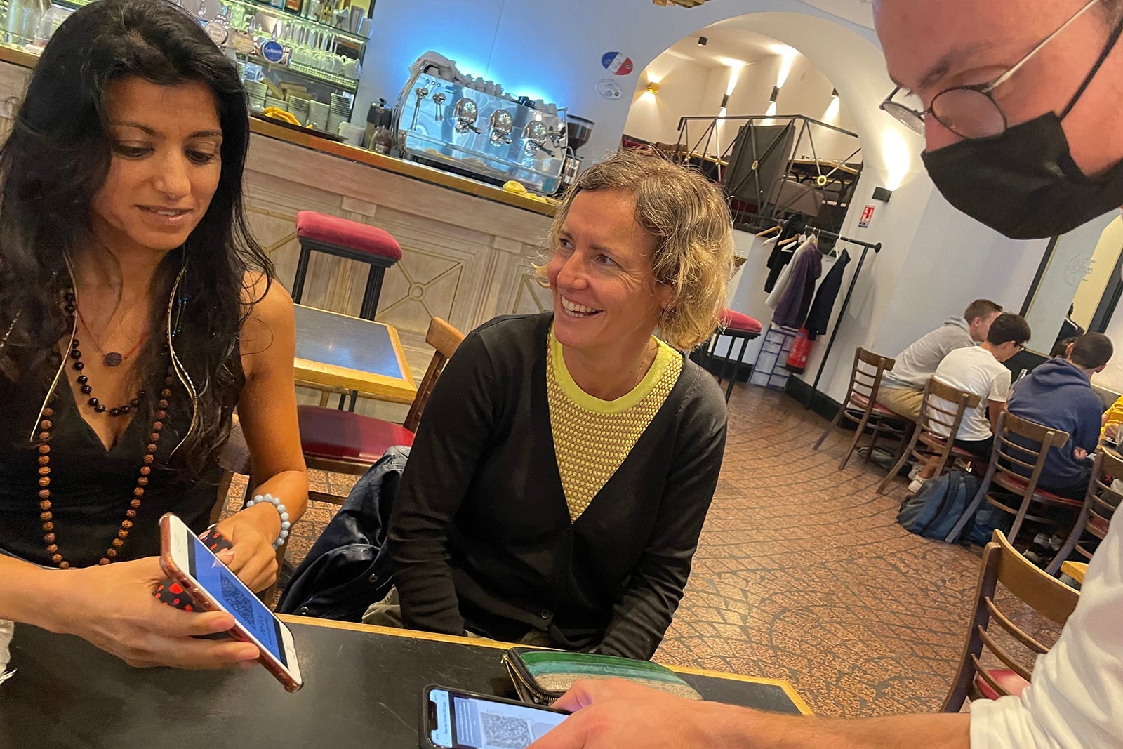 pass sanitaire at a bar in Rodez, France