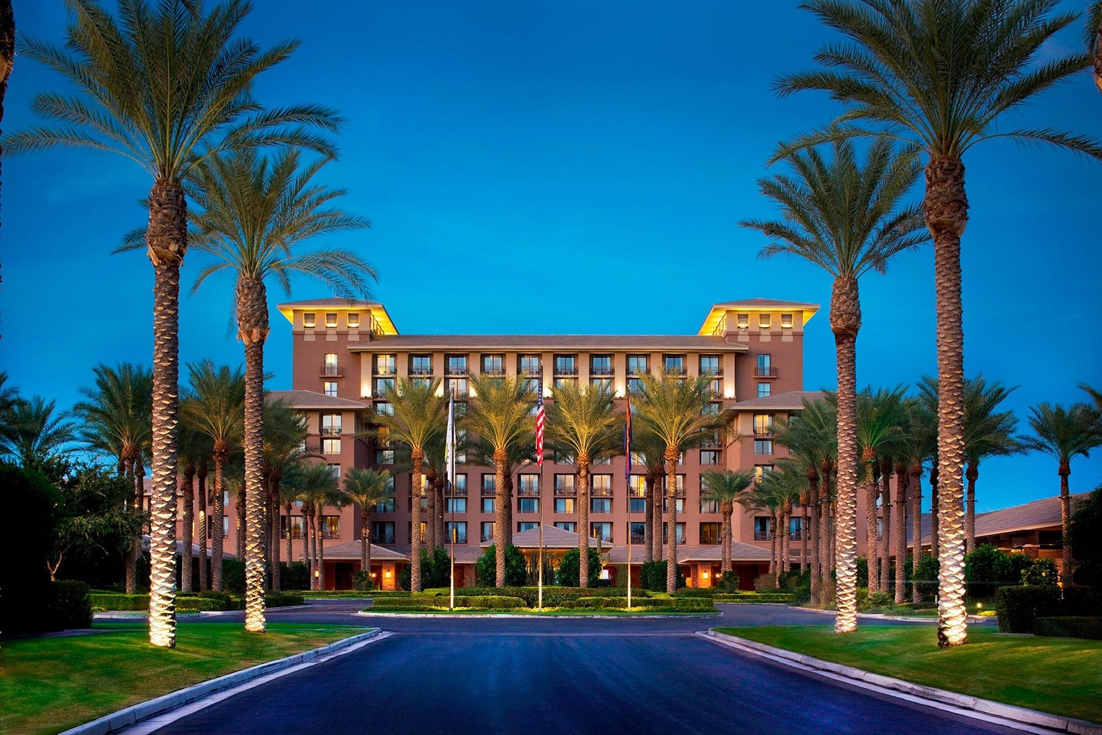 front exterior of The Westin Kierland