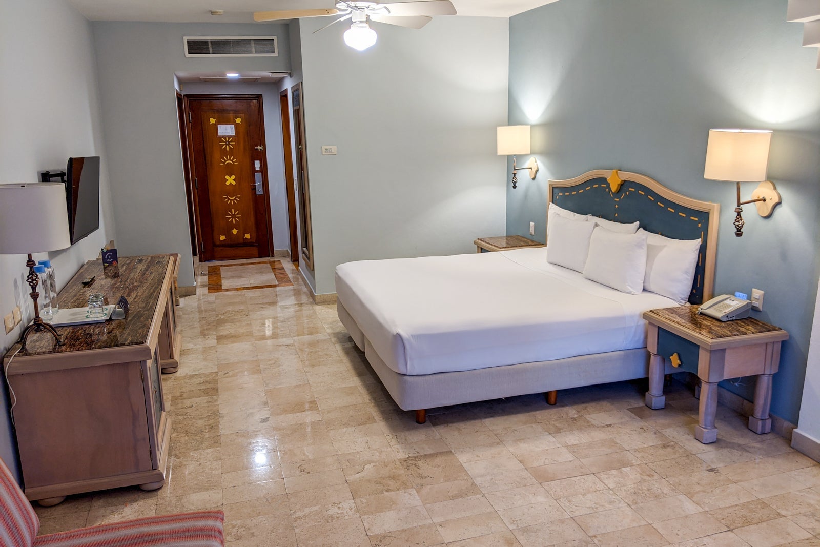 Junior suite at Iberostar Paraiso Del Mar in Mexico